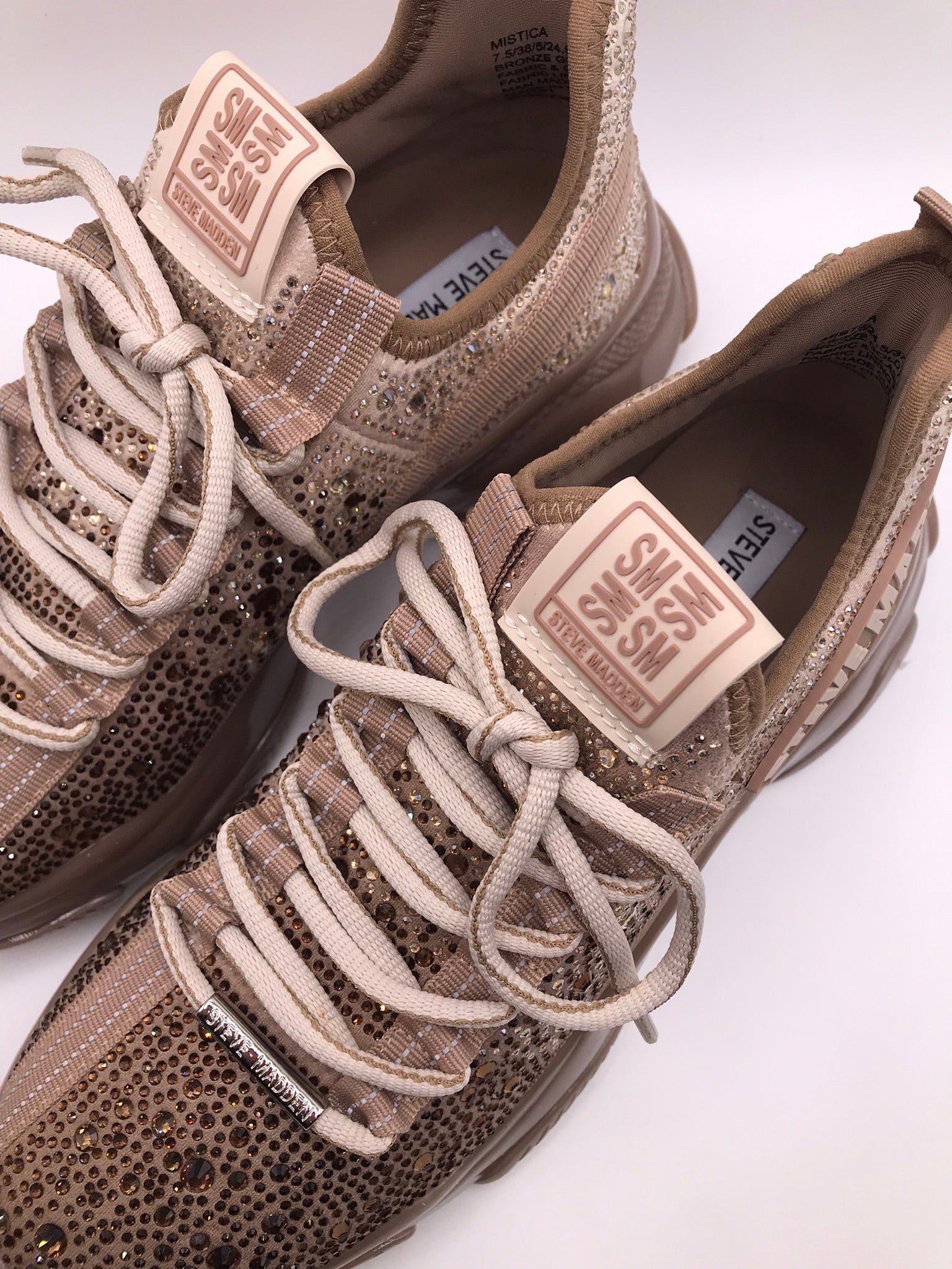 TÊNIS STEVE MADDEN ROSA NUDE BEGE BRILHO CRAVEJADO ATACADORES TRATORADO