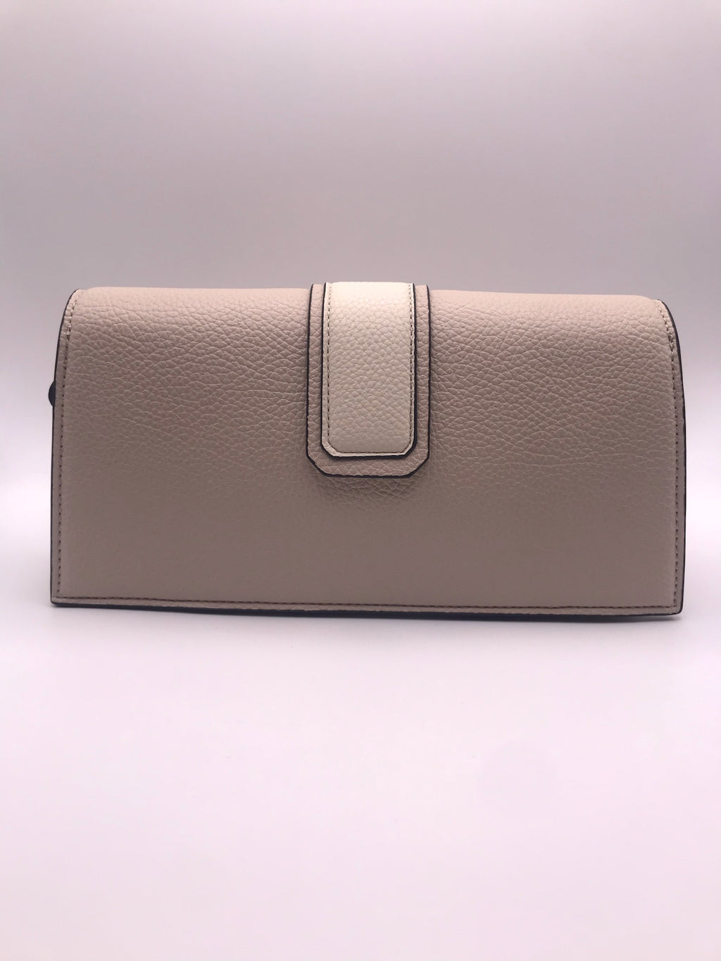 Carteira Clutch Feminina Hispanitas de Tiracolo, Mala de Mão Elegante em Tons de Bege e Castanho, Acessório de Moda Premium para Senhora