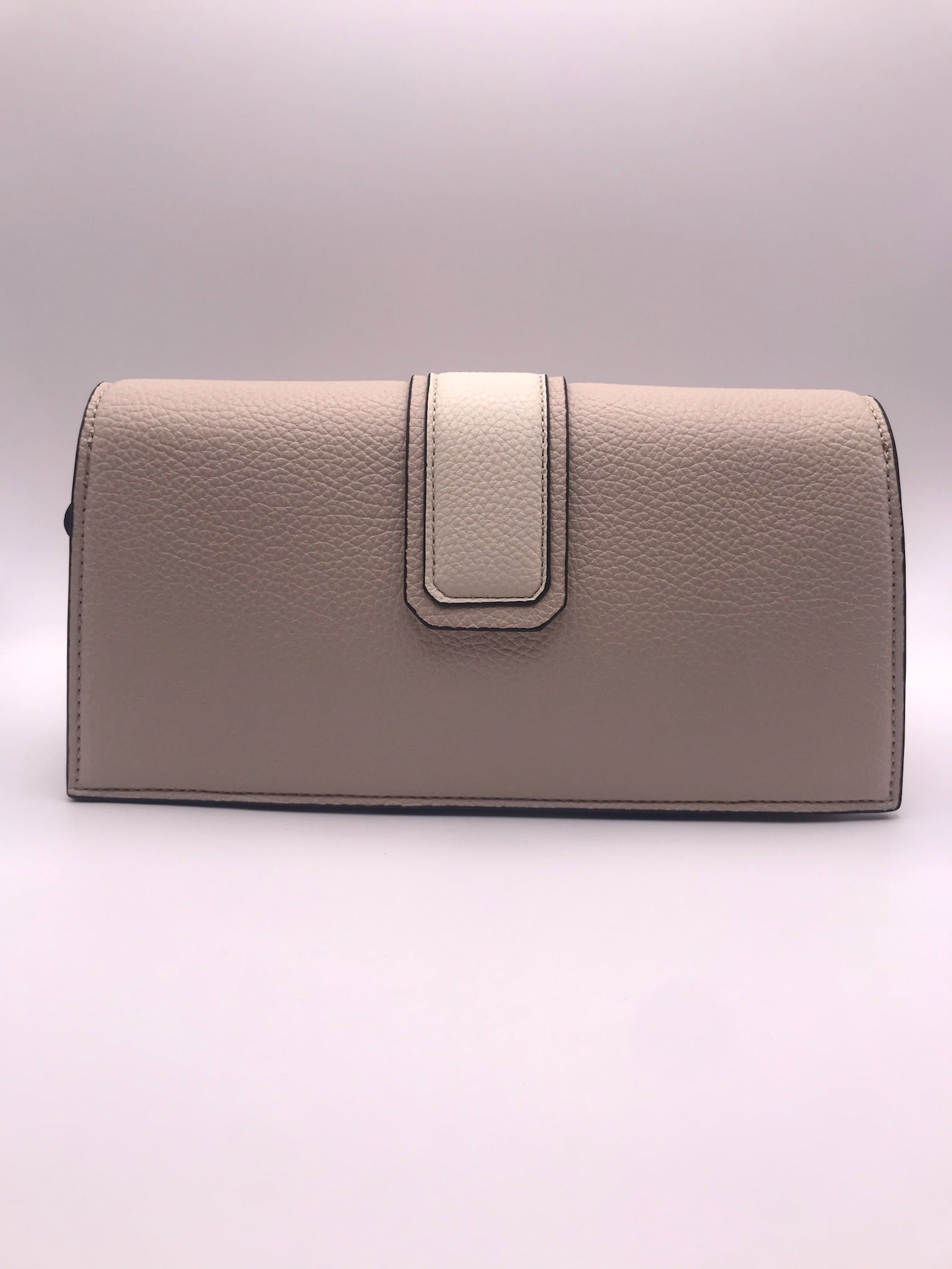 Carteira Clutch Feminina Hispanitas de Tiracolo, Mala de Mão Elegante em Tons de Bege e Castanho, Acessório de Moda Premium para Senhora