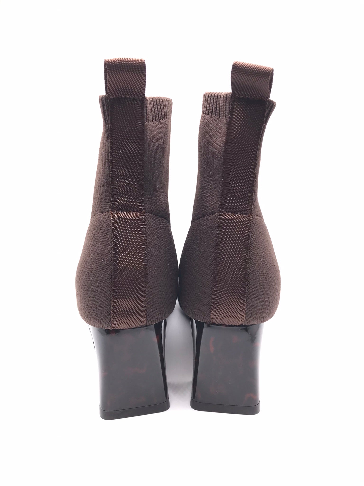 BOTA QUADRADA GIOSEPPO CASTANHO ESCURO TECIDO CANELADO SALTO COM DETALHES