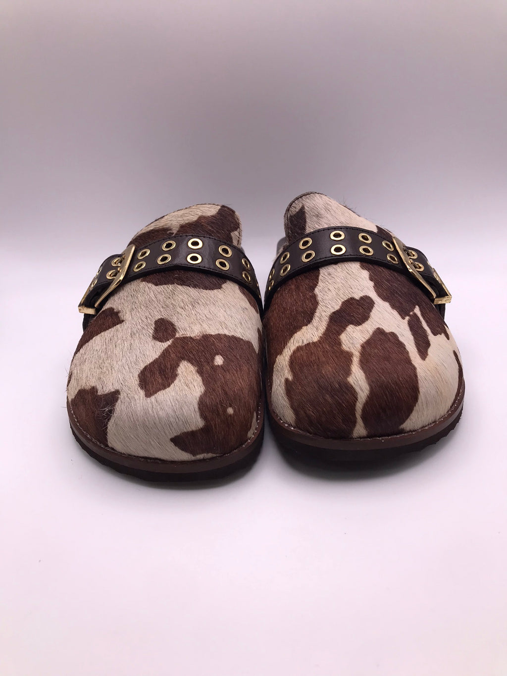 SOCAS GIOSEPPO VACA PRETO BRANCO CASTANHO ESCURO COURO TIRA REGULADORA ARGOLAS ANIMAL PRINT