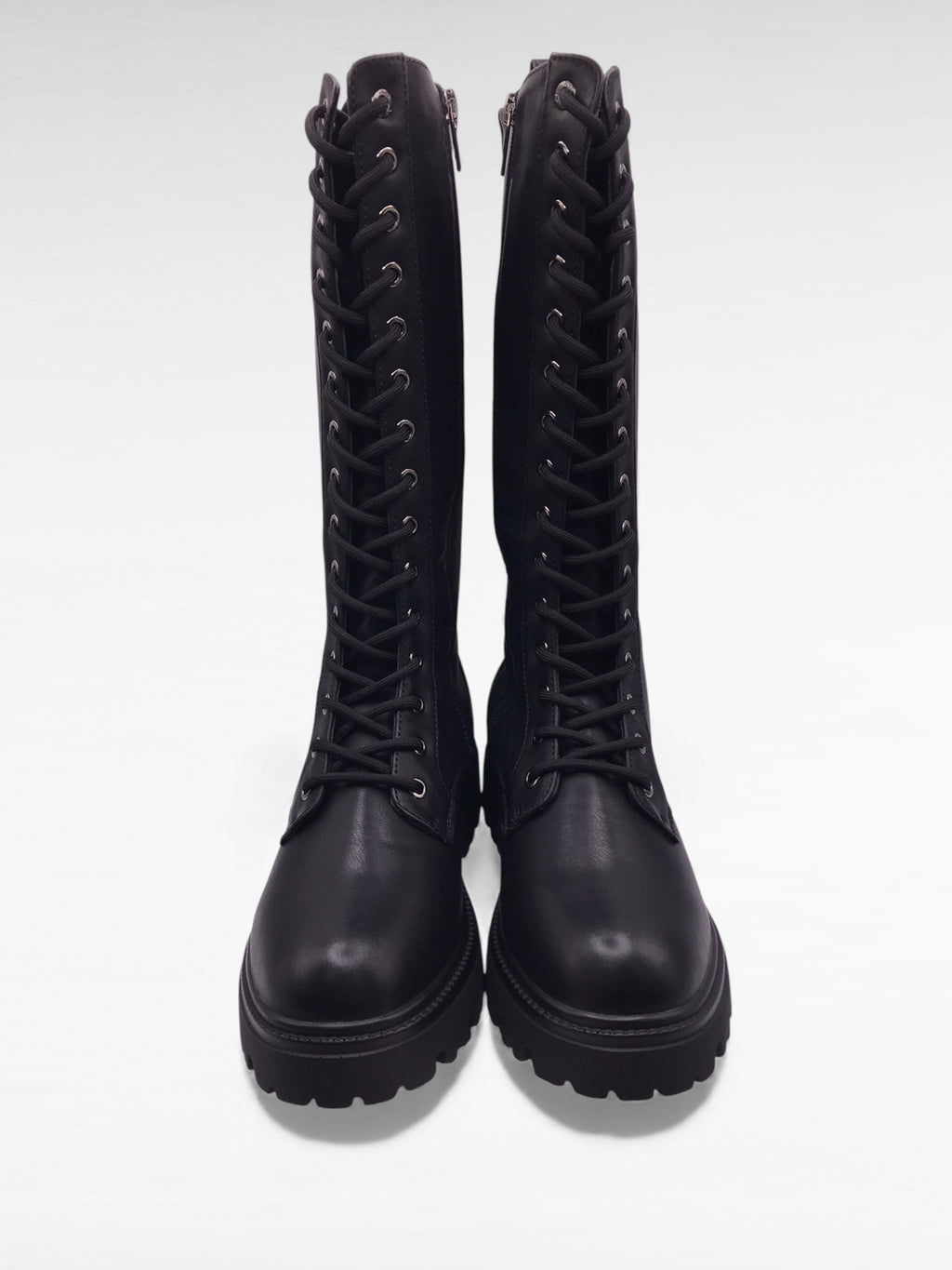 BOTA COTURNO XTI PRETO ECO PELE CANO ALTO ATACADOR ZIPER PUXADOR TRASEIRO