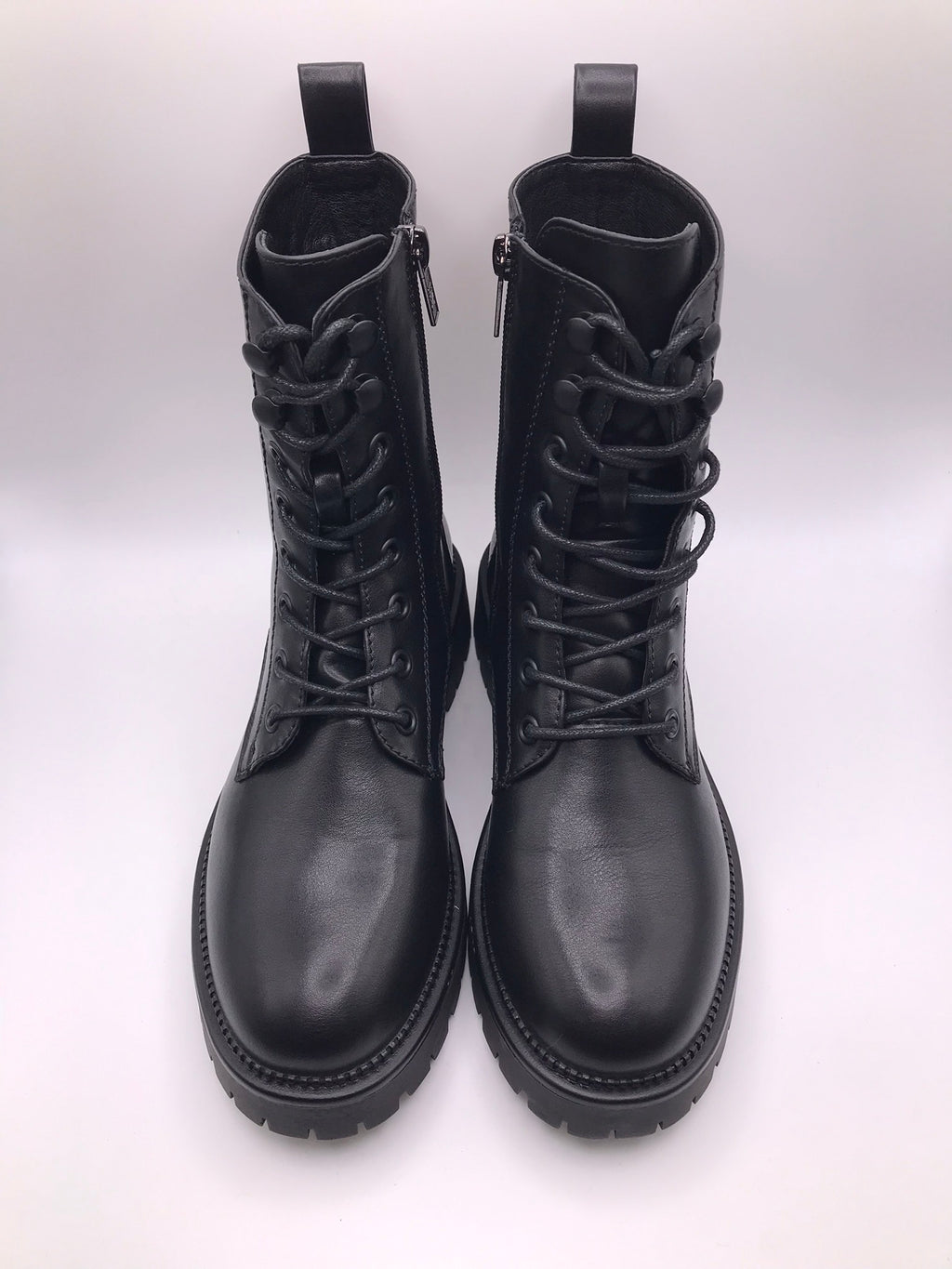 BOTA ATACADORES MILITAR COTURNO XTI PRETO ECO PELE ATACADOR ZIPER PUXADOR TRASEIRO