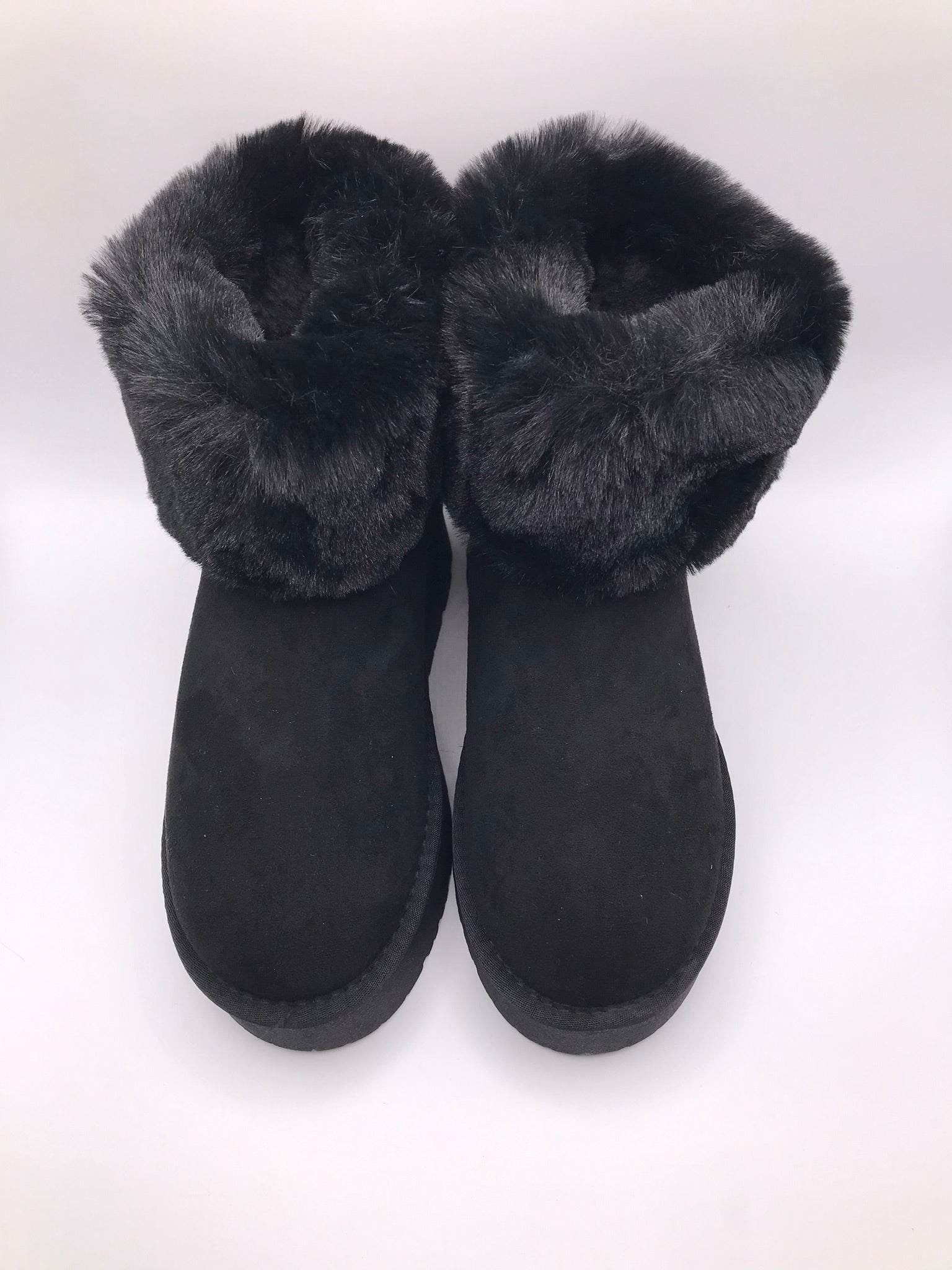 BOTA PANTUFA XTI PRETO PELOS VELUDO ETIQUETA PRETO