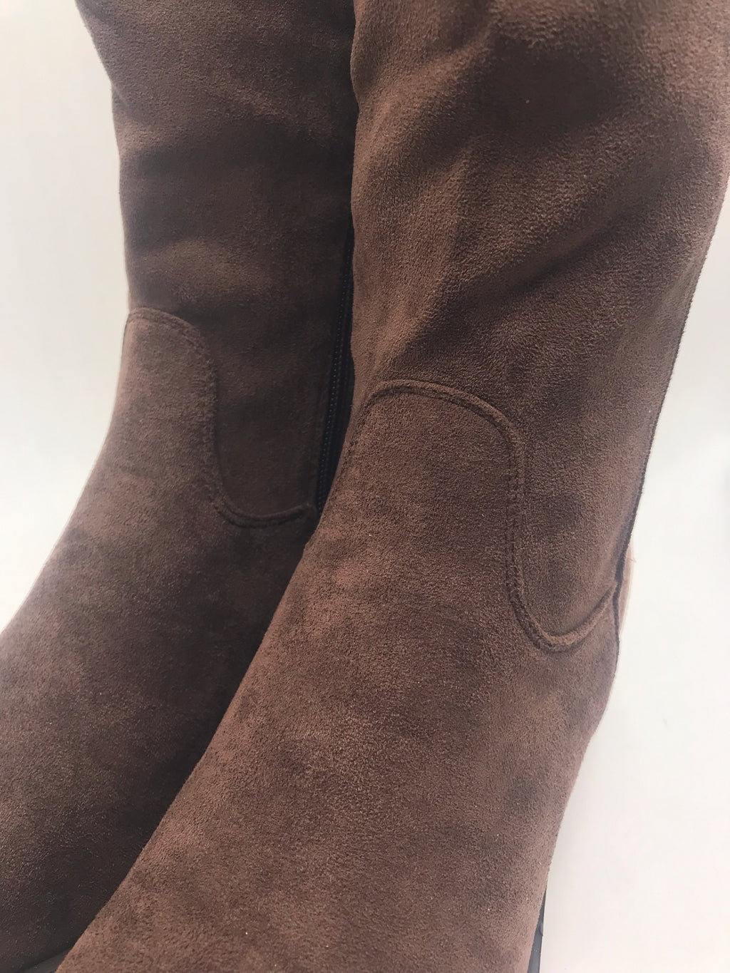 BOTA CAVALEIRA IDEAL SHOES CASTANHO ESCURO CAMURÇA ZIPER BICUDO MONTARIA CANO ALTO LONGO