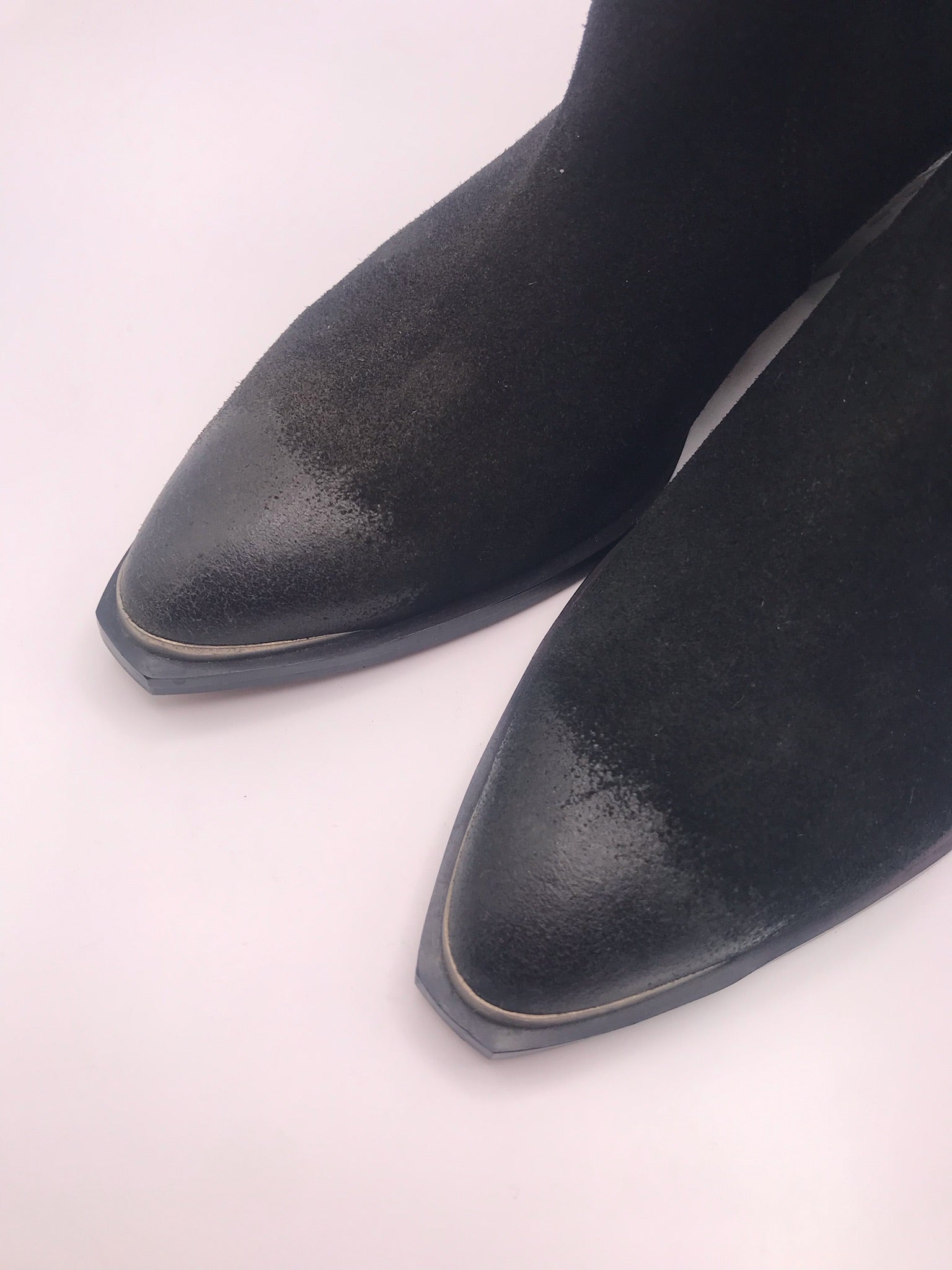 BOTA TEXANA BEAT SHOES PRETO COURO LISO BICUDO PONTA METAL