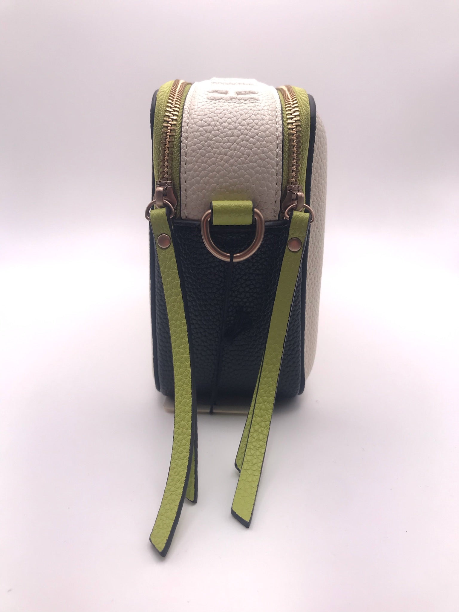 BOLSA CLUTCH HISPANITAS CREME VERDE PRETO ECO PELE LOGO ALTO RELEVO ALÇA REMOVÍVEL AJUSTÁVEL MALA