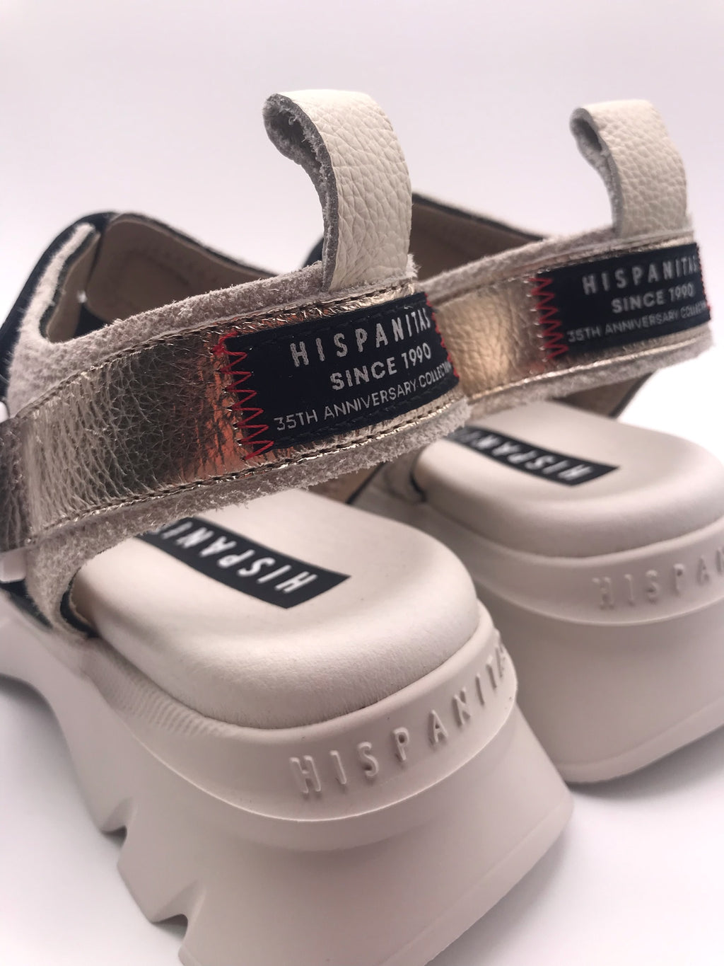 Sandálias Hispanitas Mulher Bege e Preto; Sandálias de Plataforma Estilo Desportivo em Pele; Tiras Elásticas Cruzadas com Velcro e Conforto Extra