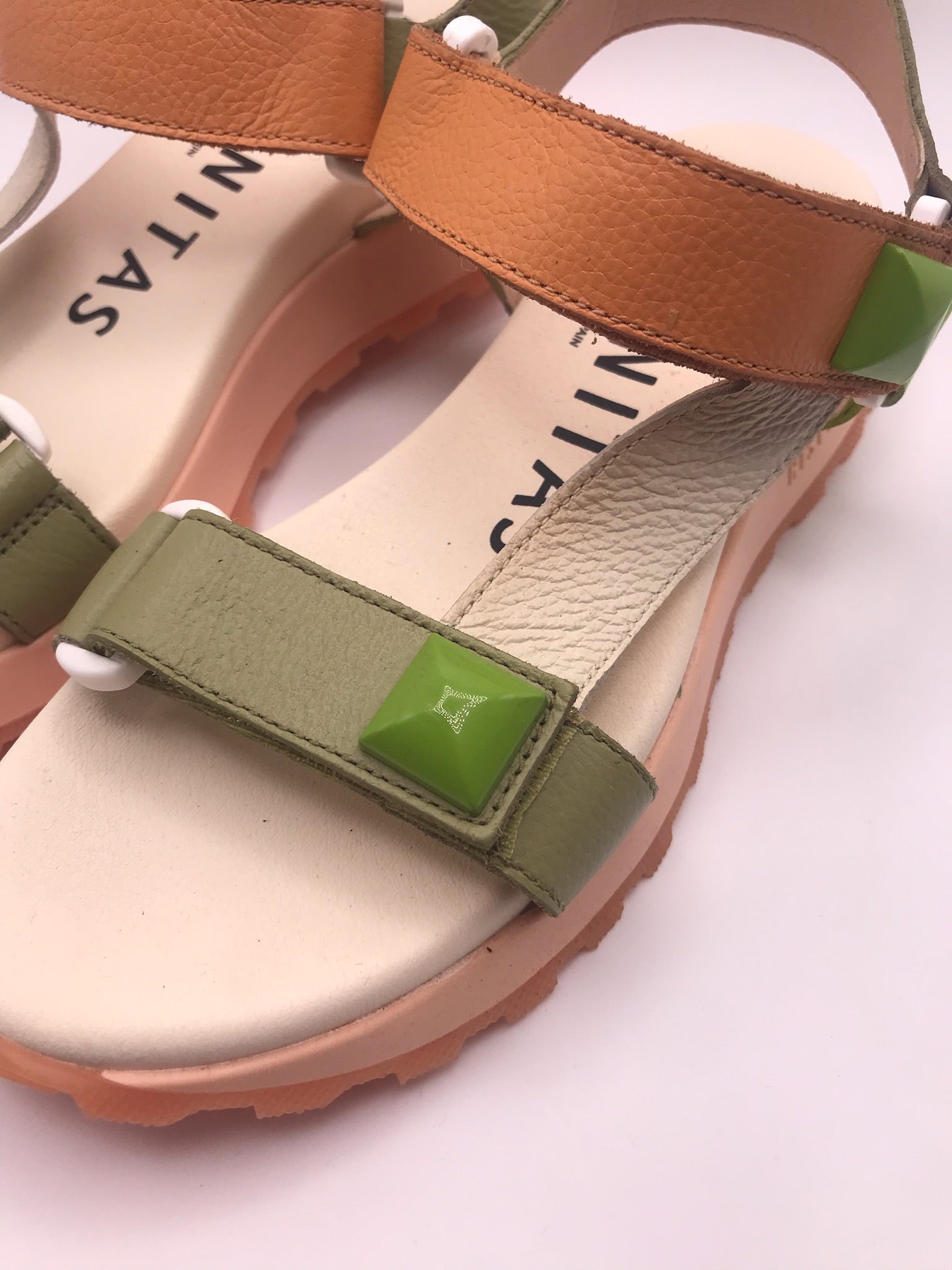 SANDÁLIA PLATAFORMA HISPANITAS BEGE VERDE LARANJA SALMON CARAMELO SOLA TRATORADO VELCRO