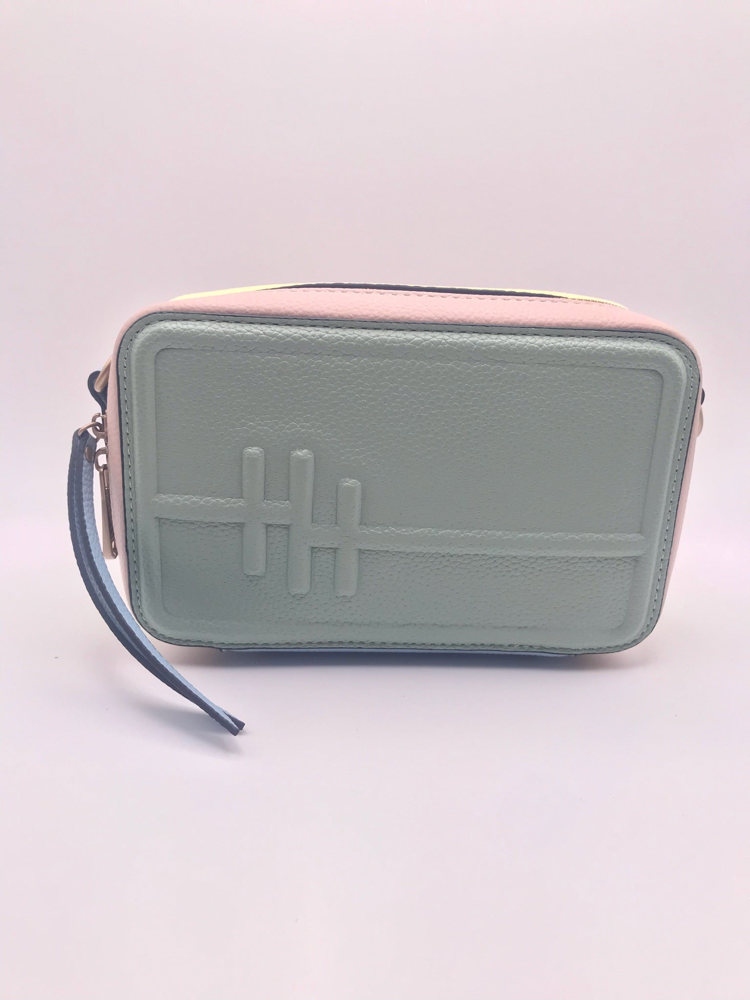 BOLSA CLUTCH HISPANITAS VERDE AZUL AMARELO ROSA TONS PASTEIS ECO PELE LOGO ALTO RELEVO ALÇA REMOVÍVEL AJUSTÁVEL MALA