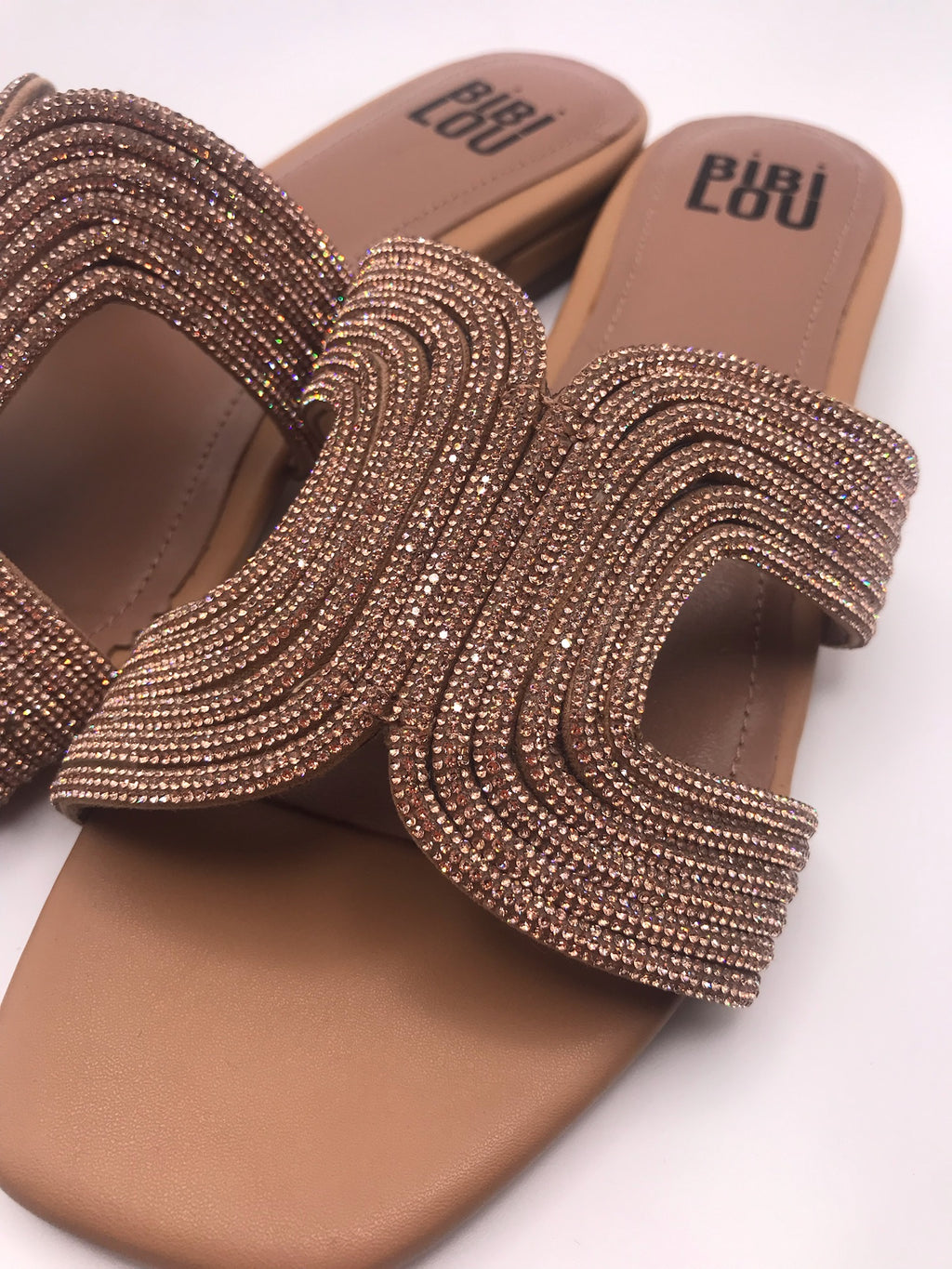 CHINELO SANDÁLIA BIBI LOU BRILHO COURO CASTANHO CARAMELO