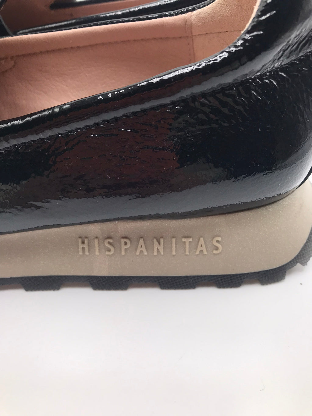 MOCASSIM PLATAFORMA HISPANITAS PRETO COURO FIVELA H LOGO PRATA TRATORADO