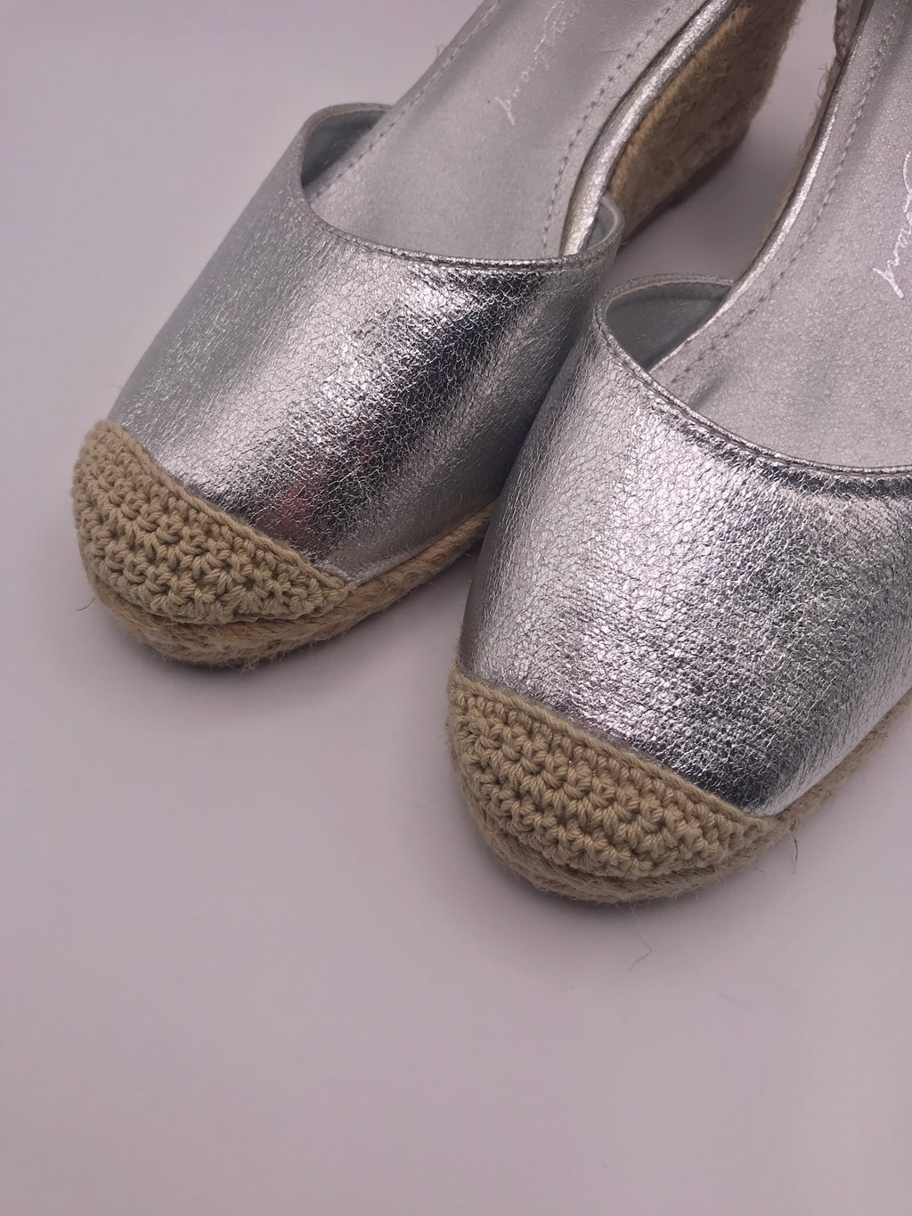 SALTO CUNHA REFRESH PRATA ECO PELE MACRAME ENTRELACE
