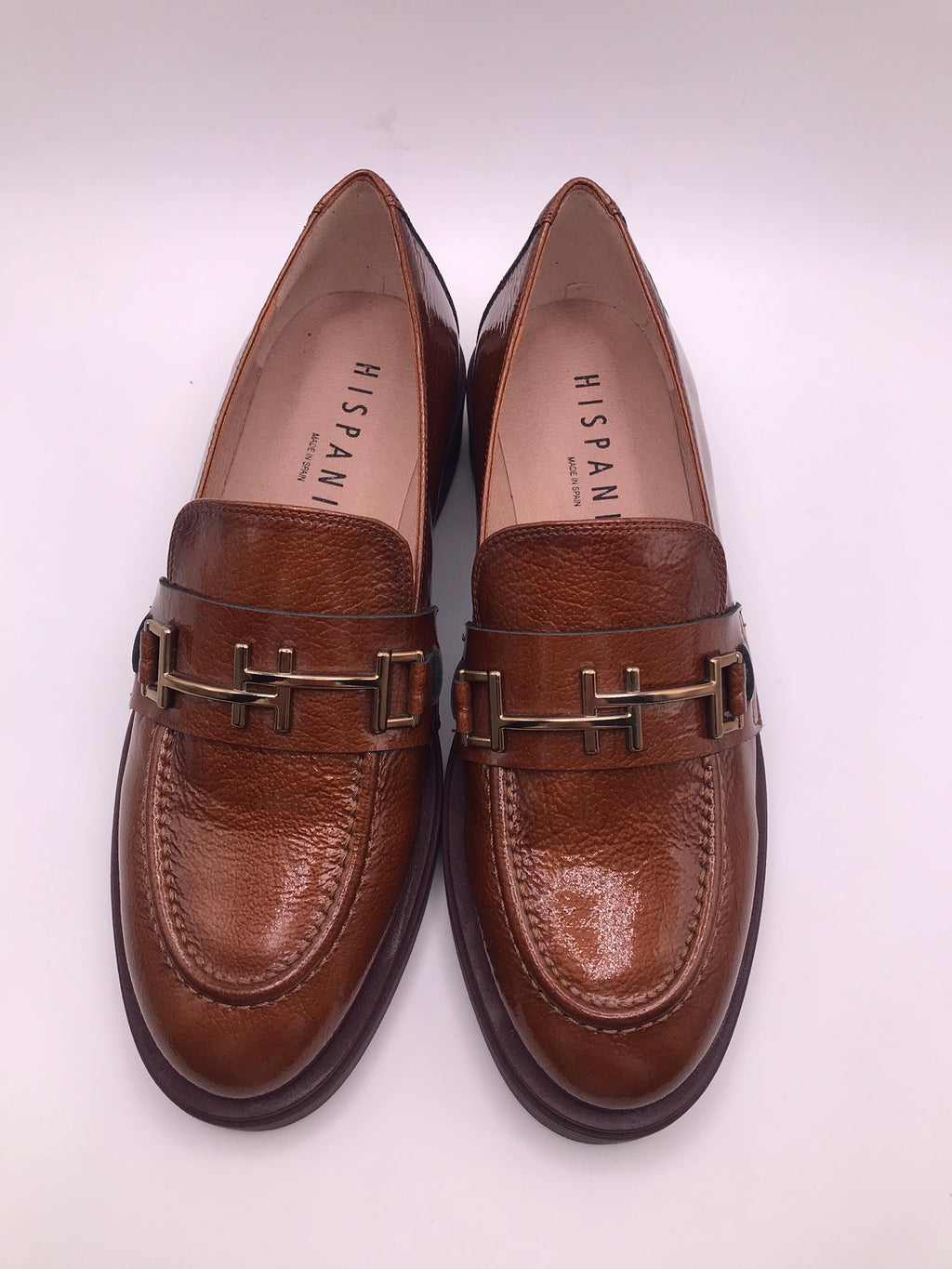 MOCASSIM SALTO HISPANITAS CASTANHO COURO FIVELA DOURADA H LOGO
