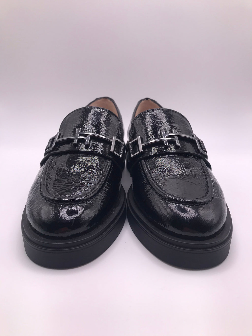 MOCASSIM SALTO HISPANITAS PRETO COURO FIVELA PRATA H LOGO