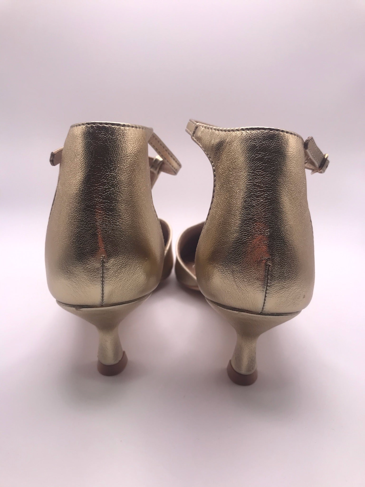Sapatos de Salto Baixo Buonarotti Kitten Dourados com T-Strap Elegante; Biqueira Fina Senhora Vestuário Formal Casamento Festa Confortável