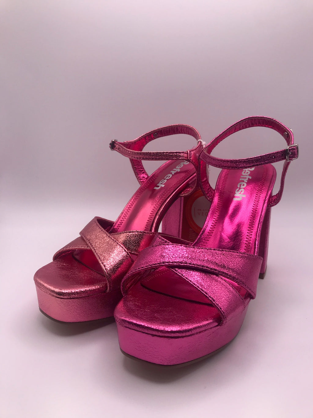 Sandálias Plataforma Refresh Salto Grosso Rosa Metalizado; Brilhantes com Fivela e Tiras Cruzadas para Mulher