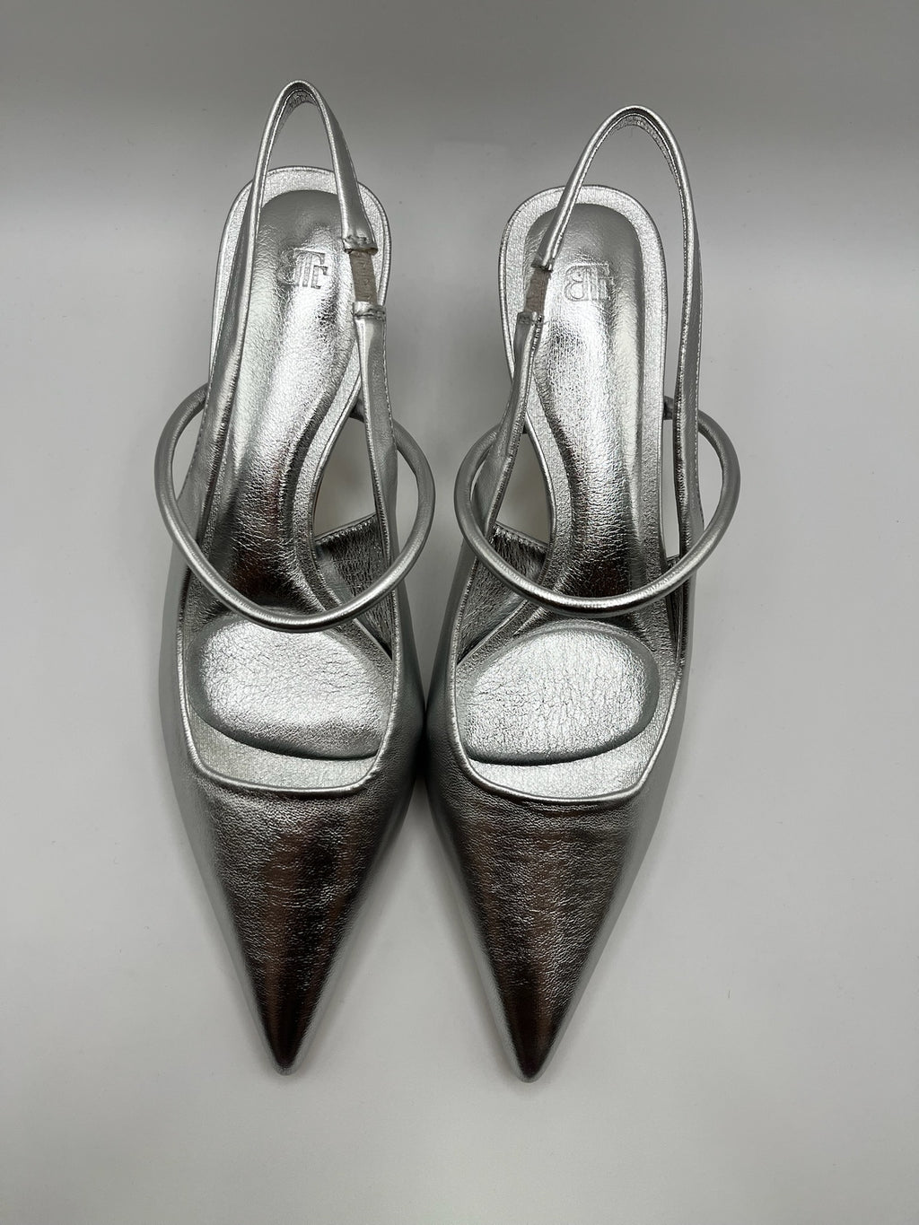 Sapatos de Salto Médio Buonarotti Femininos Prateados Metalizados, Sandálias Slingback de Bico Fino com Tira no Calcanhar, Calçado de Festa Elegante e Confortável para Cerimónias e Eventos Primavera Verão