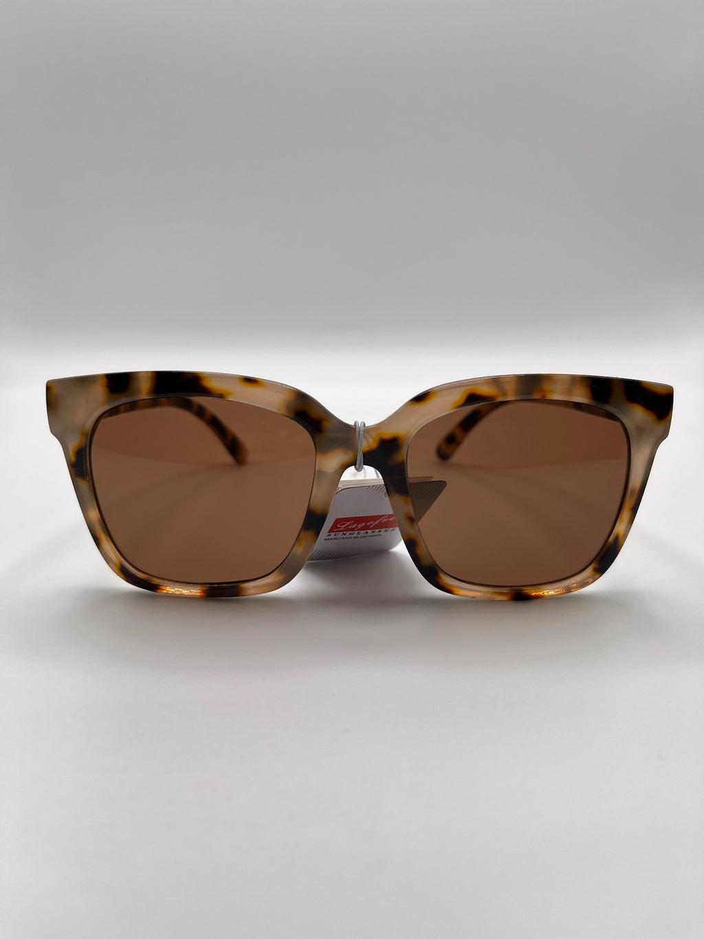 Óculos de Sol Feminino Quadrado Grande Estilo Gato Tartaruga; Armação Leve Confortável com Lentes Castanhas Proteção UV400; Acessório de Moda Elegante e Moderno Summer Beach
