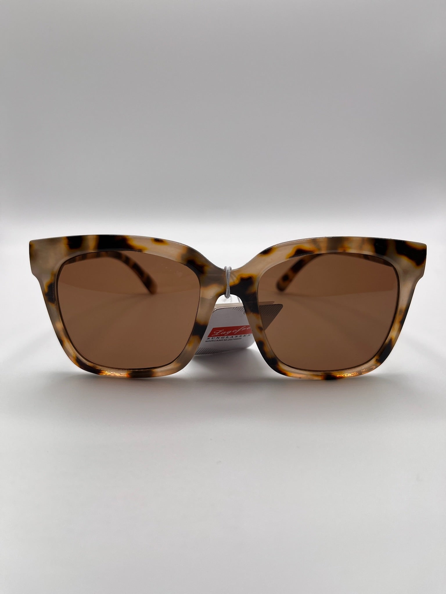 Óculos de Sol Feminino Quadrado Grande Estilo Gato Tartaruga; Armação Leve Confortável com Lentes Castanhas Proteção UV400; Acessório de Moda Elegante e Moderno Summer Beach