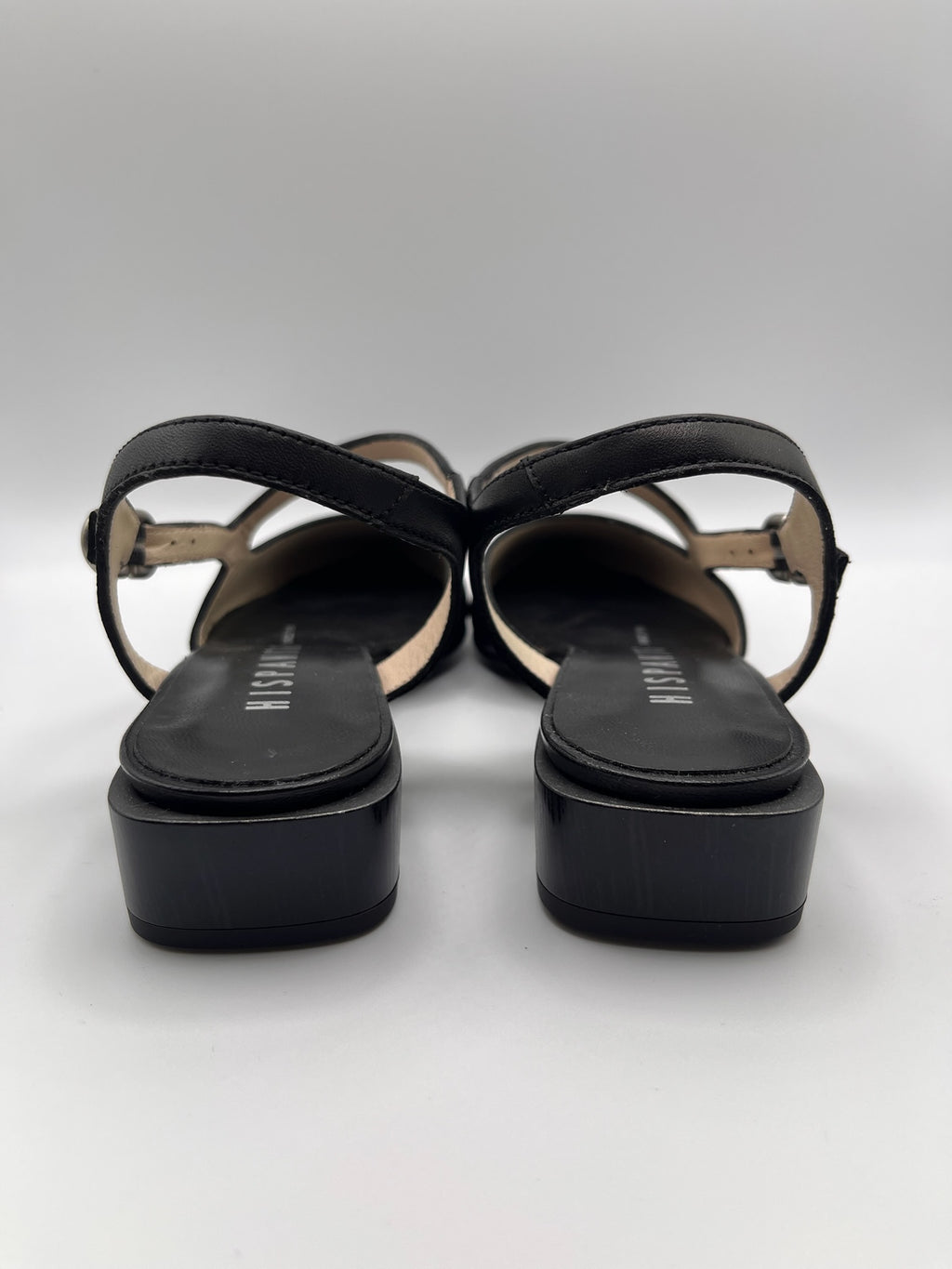 Sapatos Hispanitas mulher pretos pele salto baixo bloco, sandálias slingback bico fino tira cruzada fivela, sapatos senhora elegantes executiva escritório confortáveis clássicos