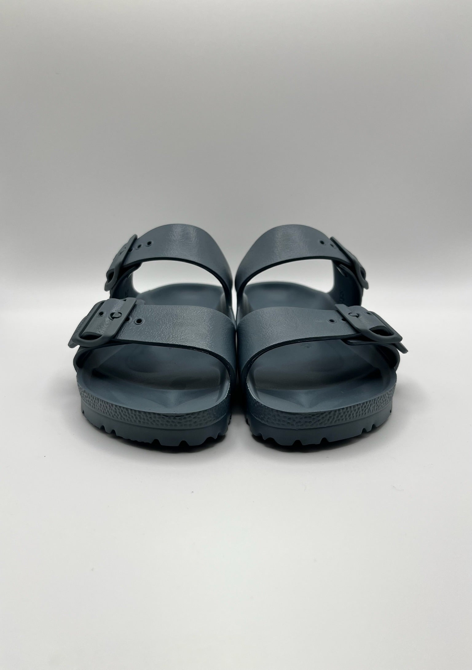 Sandálias Birkenstock Arizona EVA duas tiras, chinelos antiderrapantes de verão para homem e mulher, cor azul marinho Basalt Gray, ultraleves e à prova de água, calçado confortável de piscina e praia