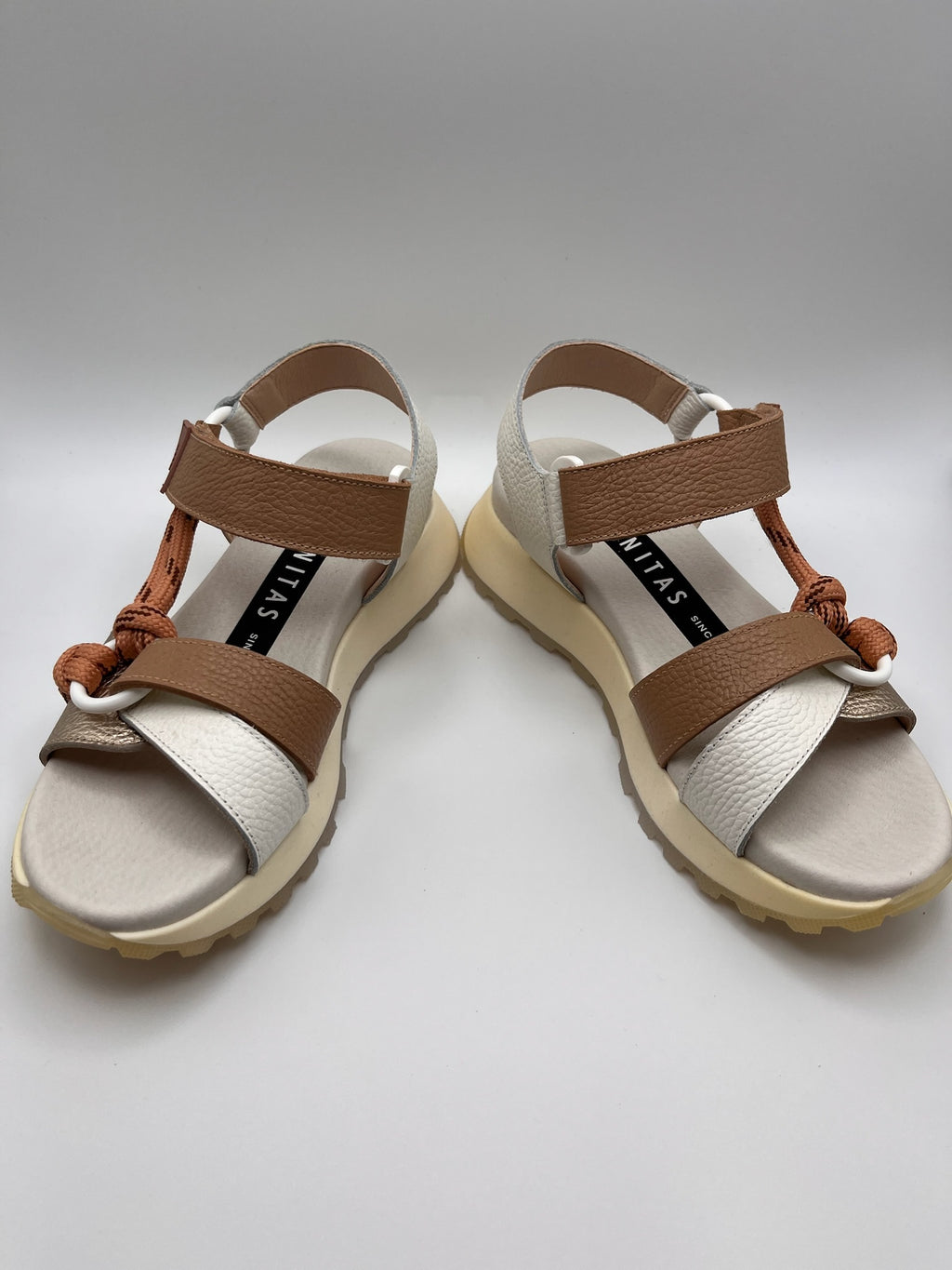 Sandálias Hispanitas Senhora Couro Branco e Castanho Com Plataforma, Sandália Desportiva Ergonómica de Cunha Confortável Casual Com Corda e Fivela, Calçado Moda Feminina Verão