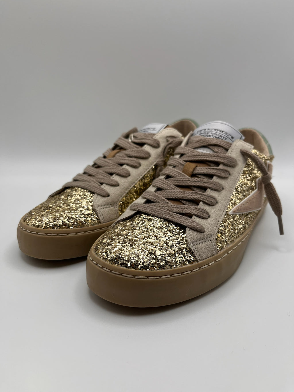 Sapatilhas Femininas Brilhantes com Glitter Dourado; Ténis Corina Casual de Moda com Detalhe de Raio Bege Azul e Sola Confortável; Calçado Estiloso para Senhora
