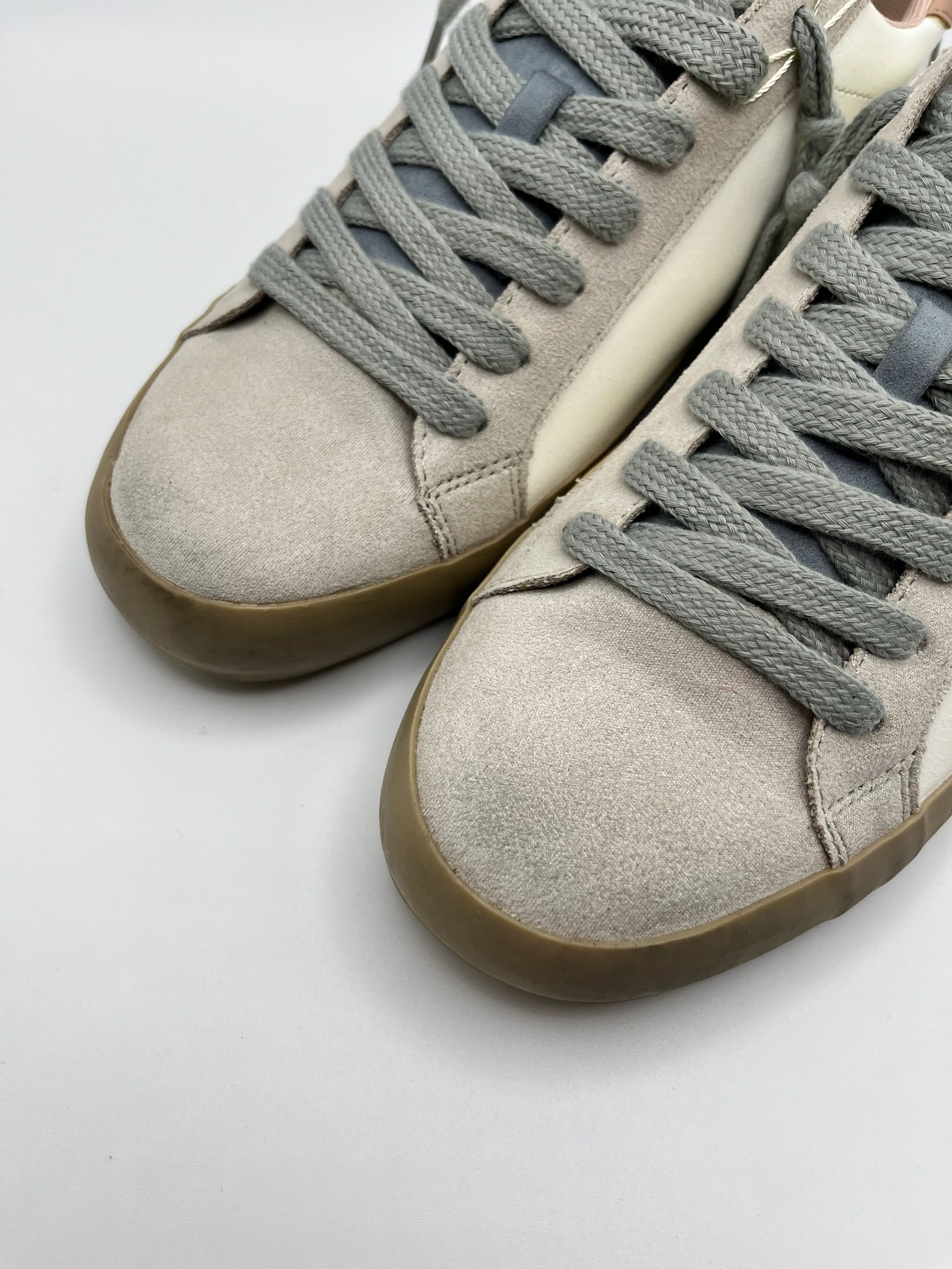 Sapatilhas Corina Femininas de Pele e Camurça cinza; Ténis Casuais Confortáveis Estilo Urbano Retro Azul e Rosa; Sapatos de Desporto Brancos com Sola de Borracha Camelo
