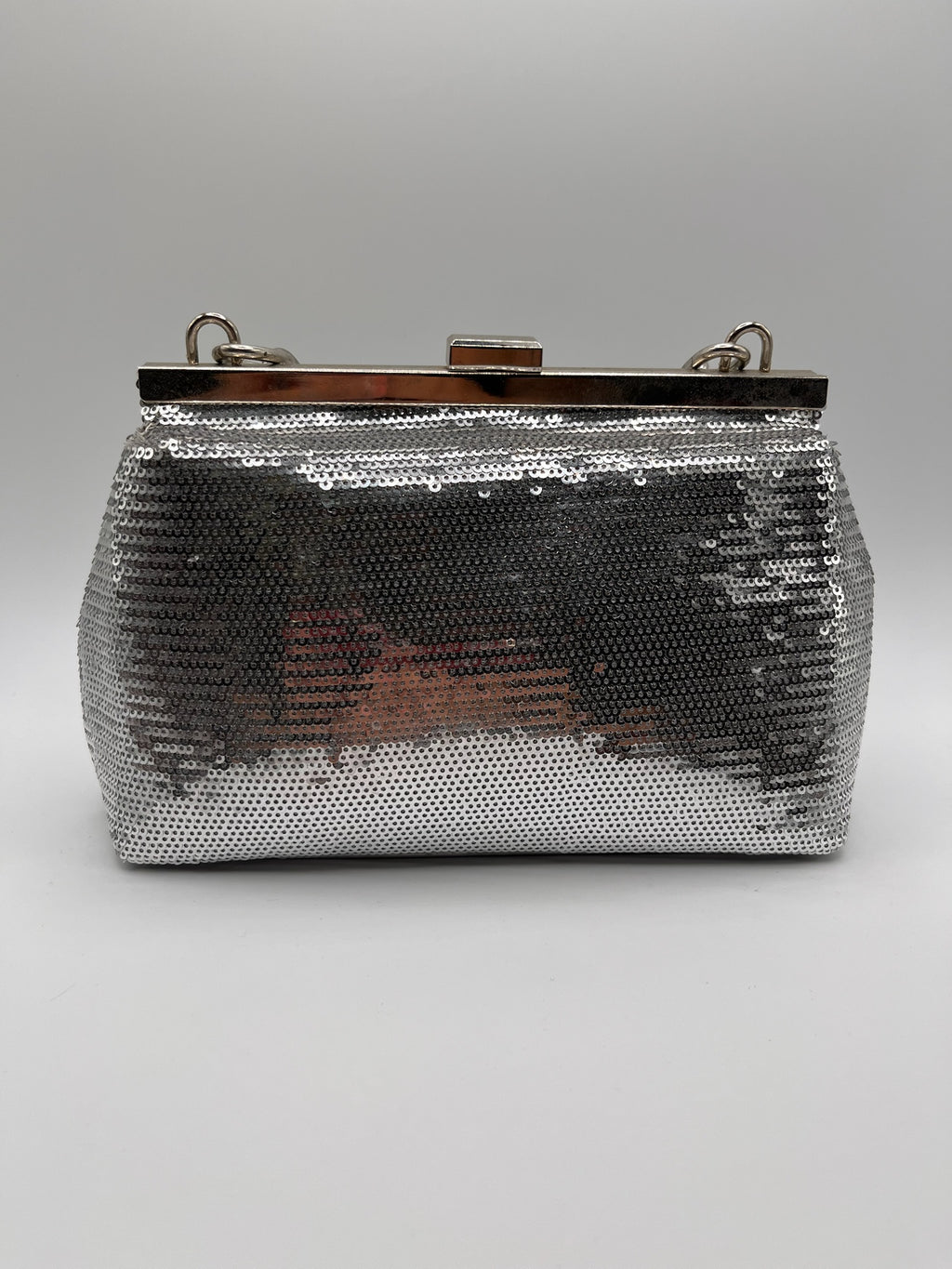 Mala de Mão de Lantejoulas Prateada Mulher; Bolsa Clutch de Festa com Alça de Corrente Metálica; Acessório Elegante de Noite para Cerimónia e Casamento