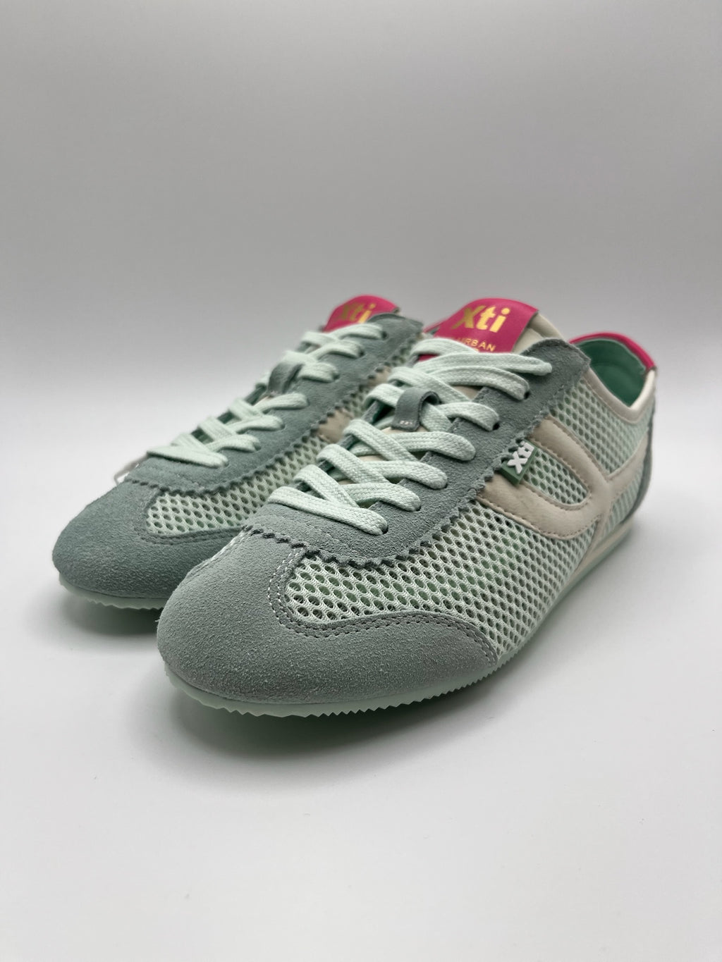 Sapatilhas Xti Femininas Urban Verde Água e Rosa Acqua; Ténis de Mulher Desportivos em Camurça e Malha Respirável Leve Correr Caminhar Casual