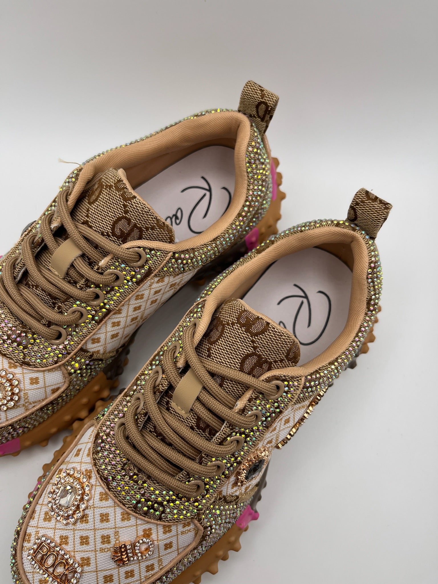 Sapatilhas Femininas Rockaway de Luxo Com Brilhantes e Strass Rock; Ténis Castanho Plataforma com Sola Tratorada de Espinhos; Calçado Casual Confortável Moda Streetwear Outono Inverno