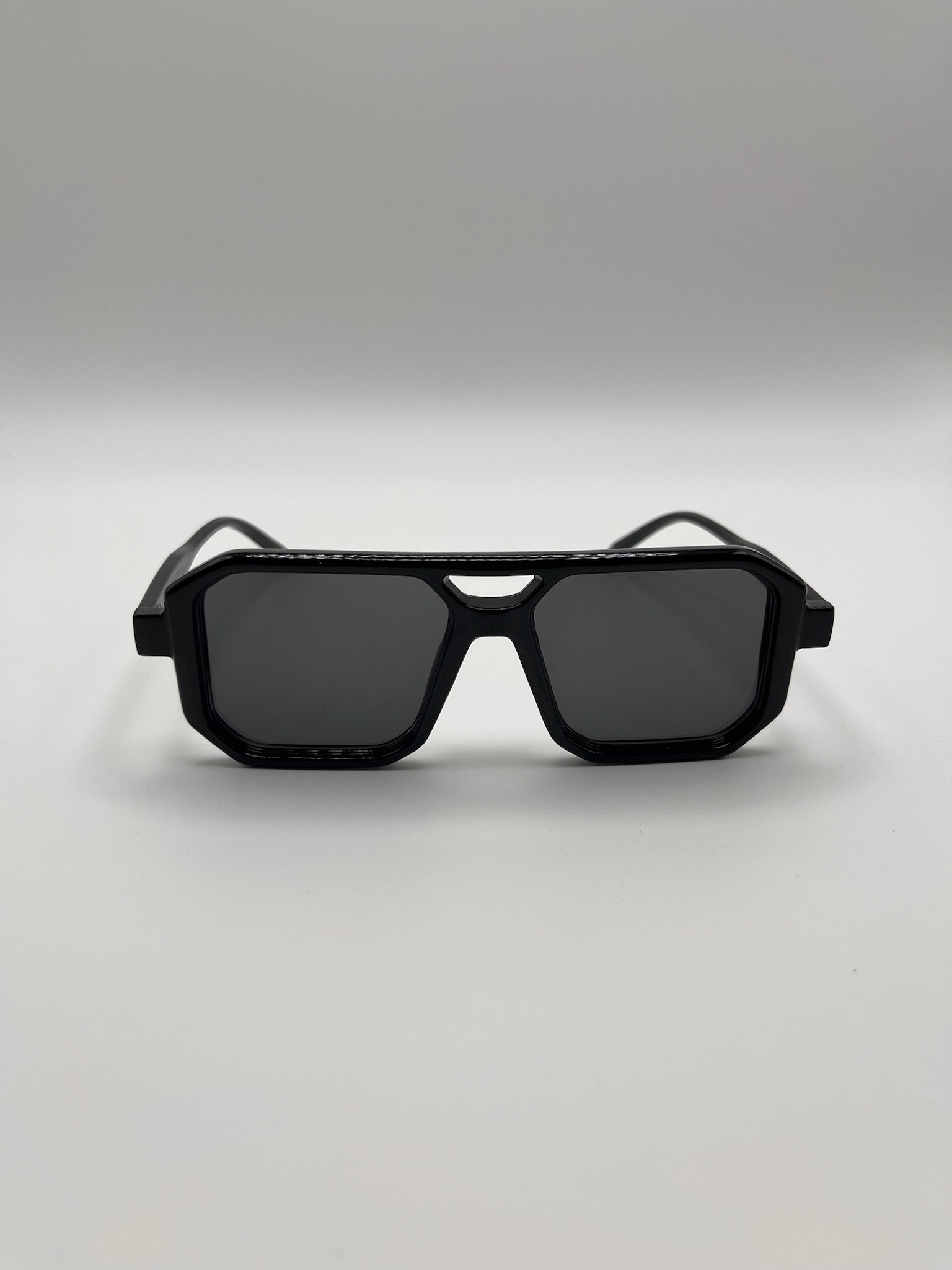 Óculos de Sol Quadrados Pretos Unissexo; Óculos Estilo Aviador Moderno com Armação Grossa e Barra Dupla; Acessório de Moda Casual com Proteção UV