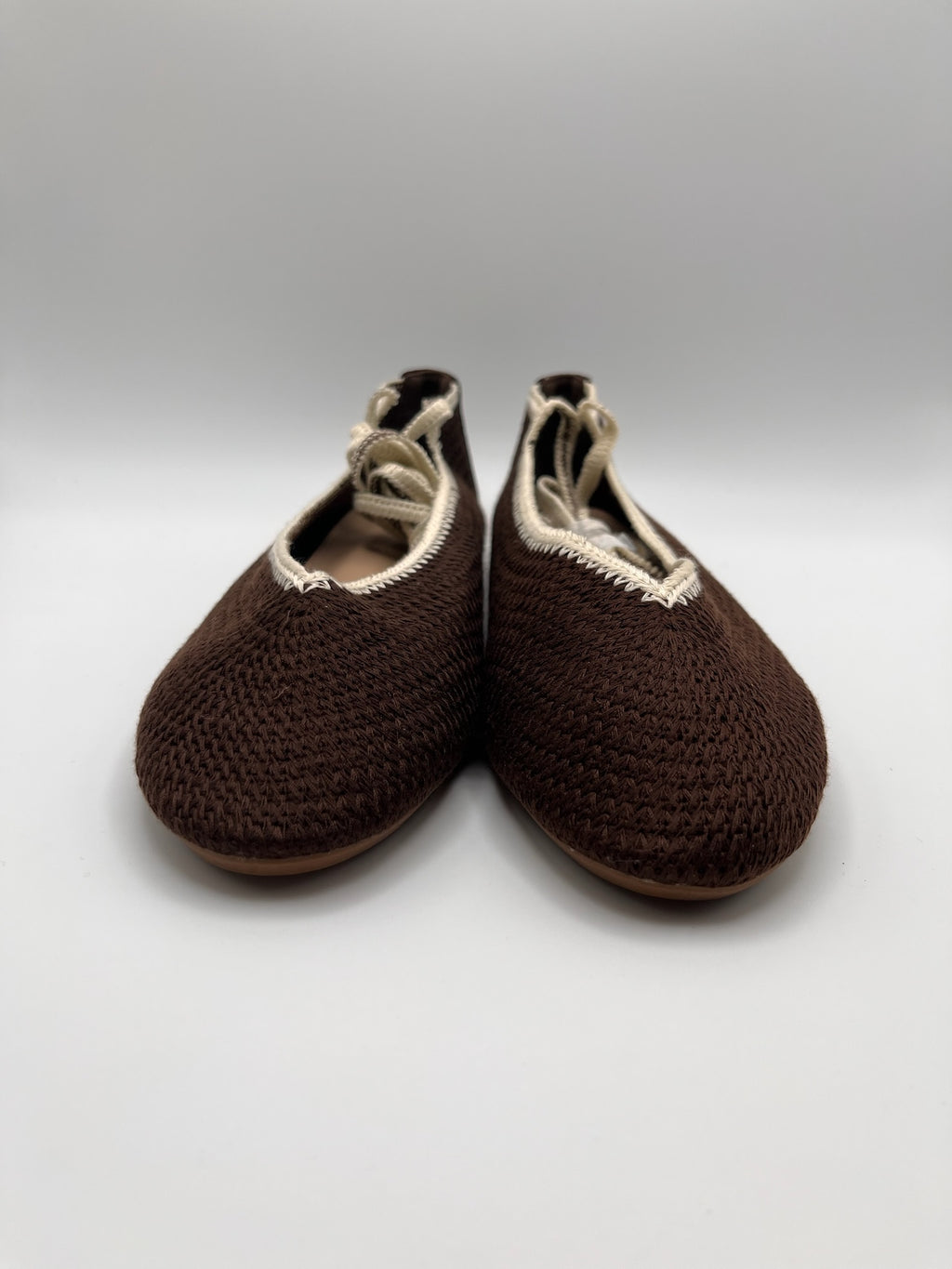 Sapatilhas Rasas Stephan Paris Tipo Alpergata Mulher Castanho Escuro Brown; Sapatos de Atar no Tornozelo bege Estilo Casual em Tecido Entrançado Camurça Confortáveis