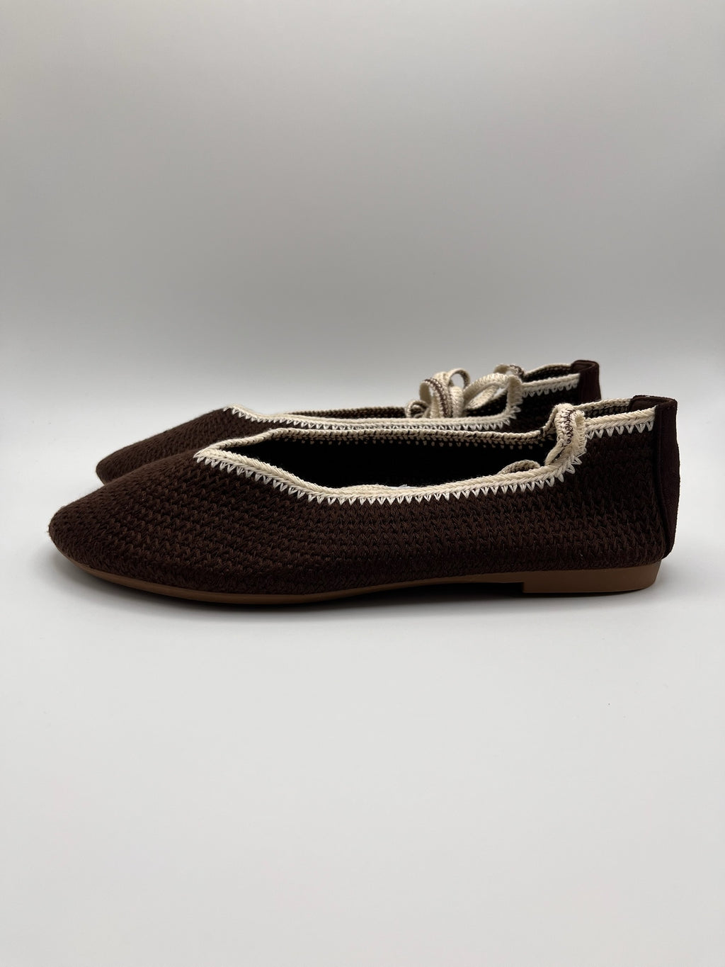 Sapatilhas Rasas Stephan Paris Tipo Alpergata Mulher Castanho Escuro Brown; Sapatos de Atar no Tornozelo bege Estilo Casual em Tecido Entrançado Camurça Confortáveis