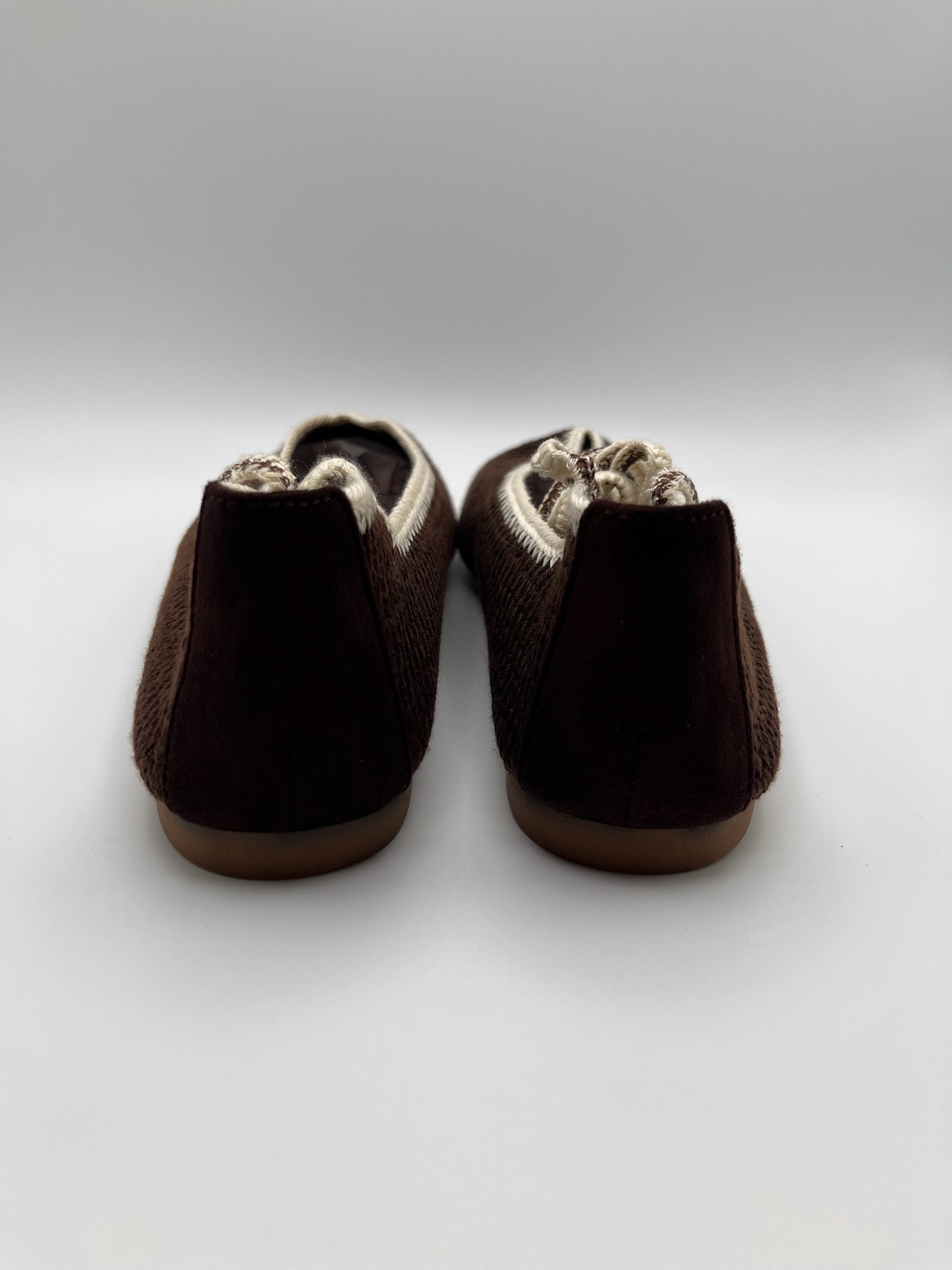 Sapatilhas Rasas Stephan Paris Tipo Alpergata Mulher Castanho Escuro Brown; Sapatos de Atar no Tornozelo bege Estilo Casual em Tecido Entrançado Camurça Confortáveis