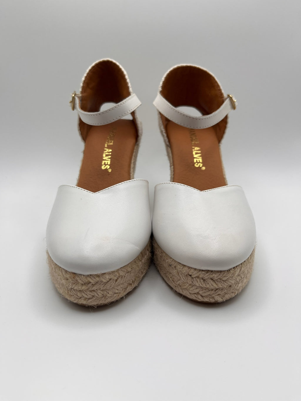 Alpercatas de Cunha em Pele Branco Senhora Manuel; Sandálias Salto Médio com Tira no Tornozelo; Sapatos de Corda Confortáveis para Verão