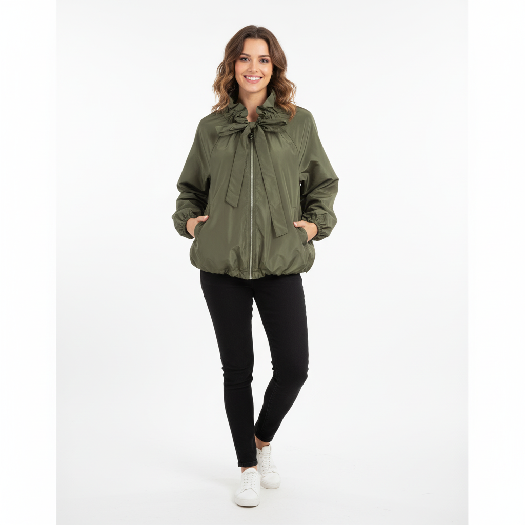 CASACO CAMILLE FRANCE VERDE MILITAR IMPERMEAVEL LAÇO AMARRAÇÃO ZIPER PRATA BOLSOS