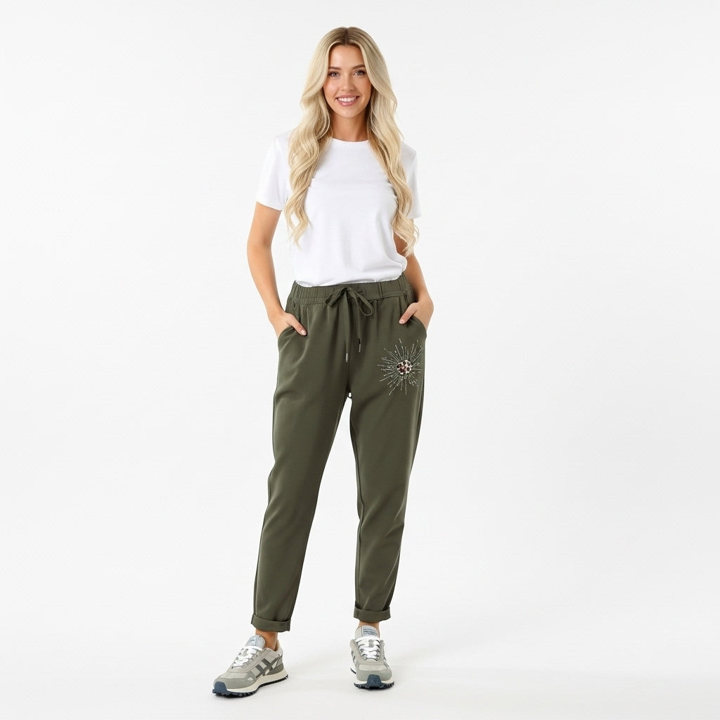 CALÇA SKINNY VERDE MILITAR CORAÇÃO ANIMAL PRINT BRILHO TECIDO REGULADOR BOLSOS