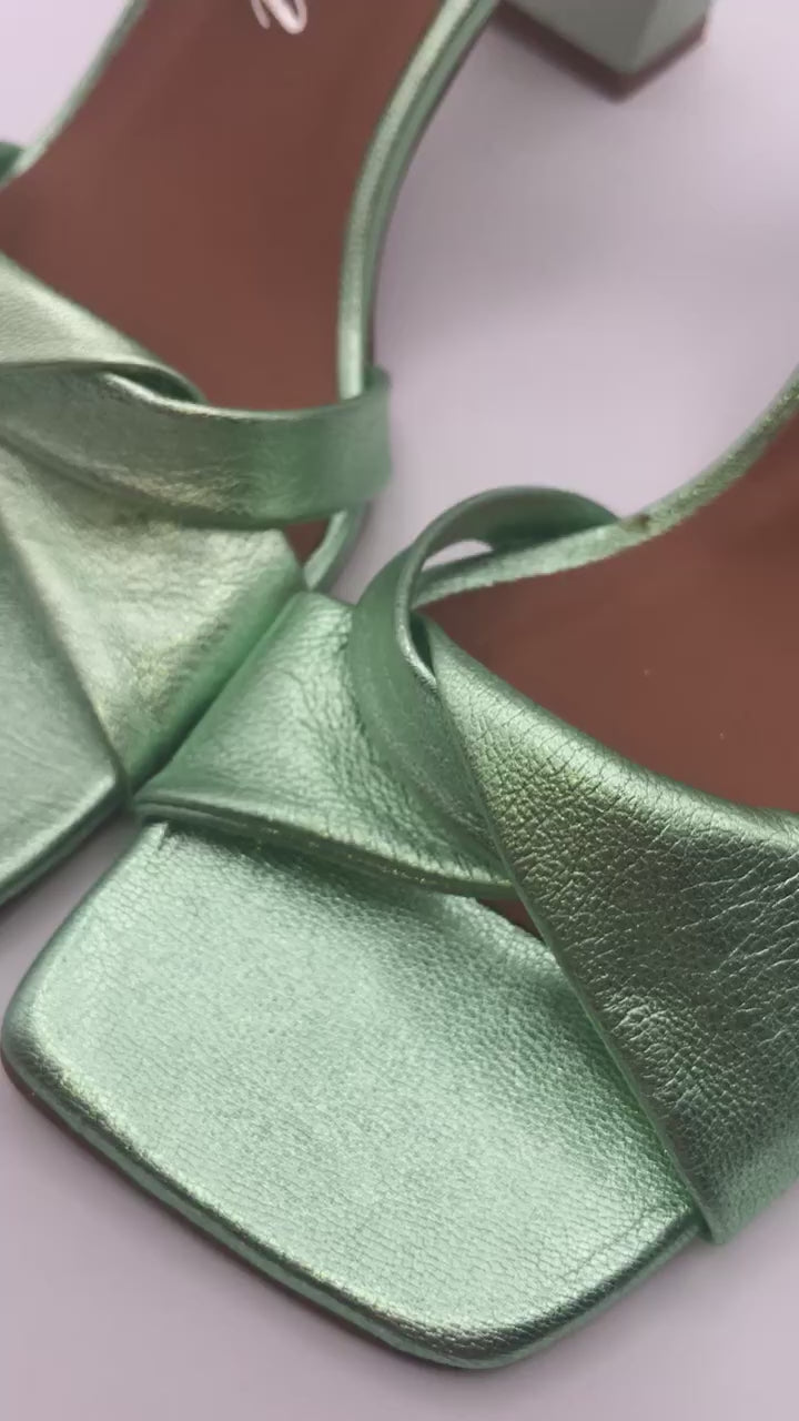 Sandálias Innovation Salto Médio Bloco Verde Menta Metalizado Couro Legítimo; Sapato Feminino Festa Confortável Bico Quadrado; Tira no Tornozelo Primavera Verão Portugal