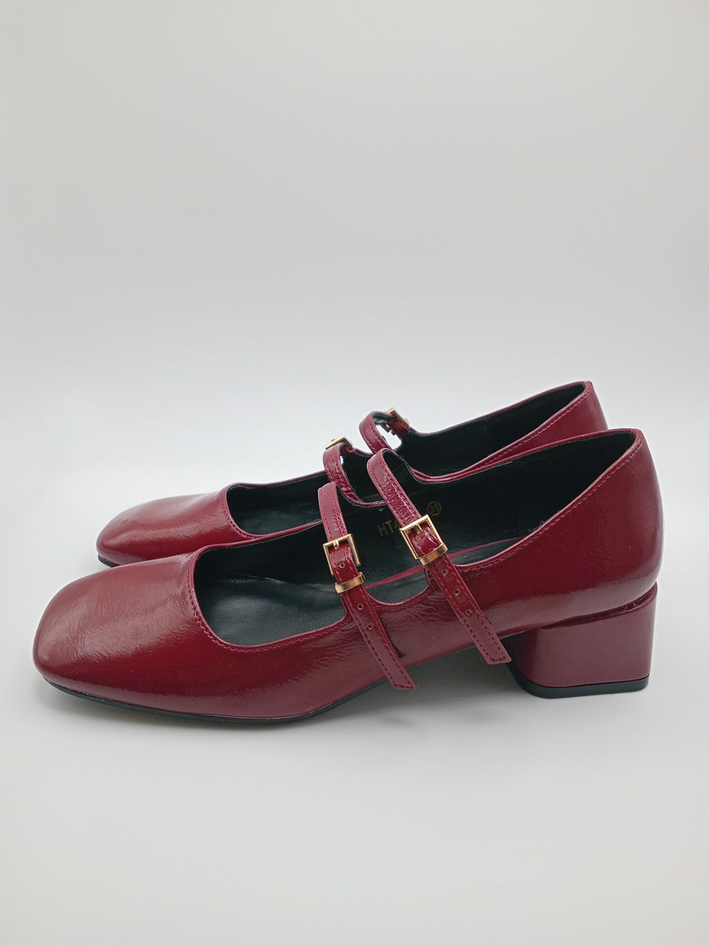 SALTO MARY JANE INNOVATION VERMELHO TIRA FIVELA DUPLA BICO QUADRADO COURO