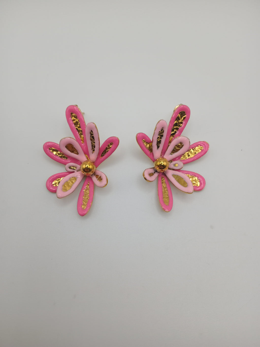 BRINCO FLOR ROSA E DOURADO MÉDIO