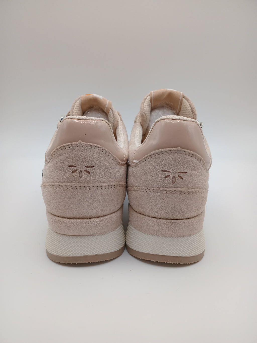 TÊNIS REFRESH ROSE BEGE NUDE BRANCO TECIDO MACRAME CROCHE CAMURÇA ABERTURA ZIPER LATERAL