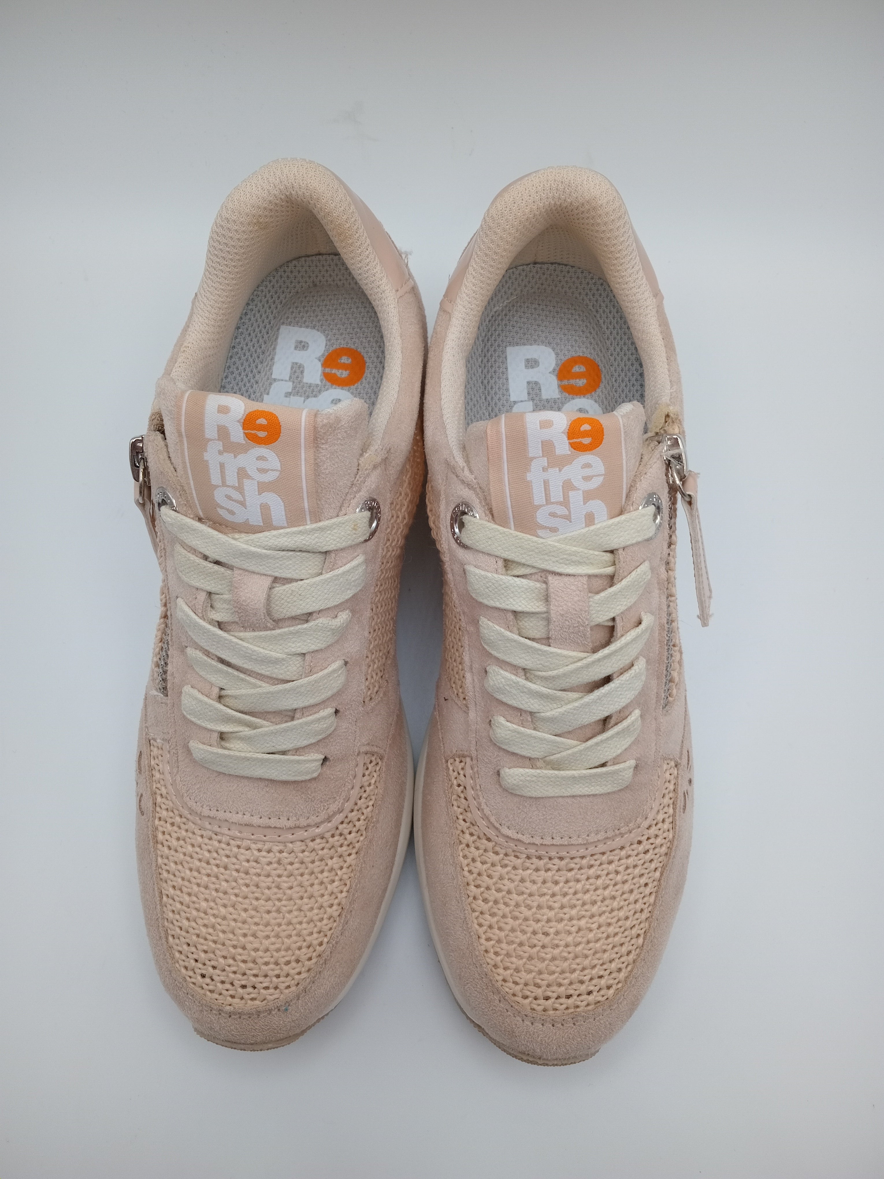 TÊNIS REFRESH ROSE BEGE NUDE BRANCO TECIDO MACRAME CROCHE CAMURÇA ABERTURA ZIPER LATERAL