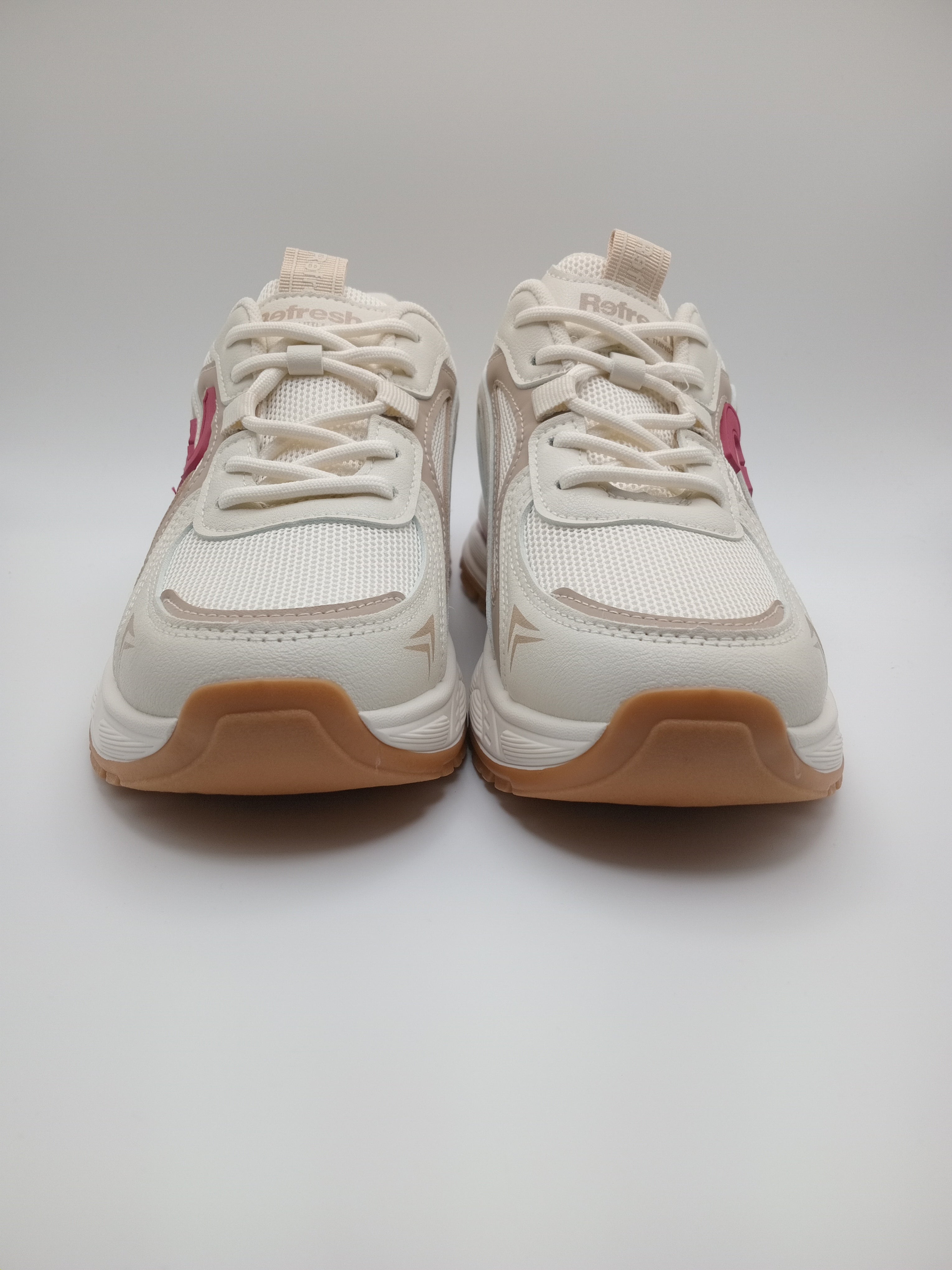 TÊNIS REFRESH BRANCO VERMELHO BEGE NUDE TECIDO SPORT