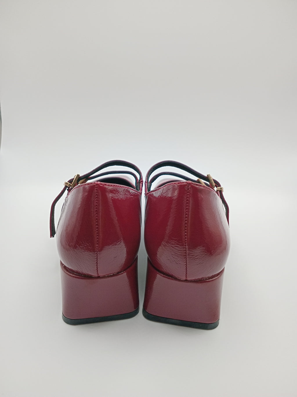 SALTO MARY JANE INNOVATION VERMELHO TIRA FIVELA DUPLA BICO QUADRADO COURO