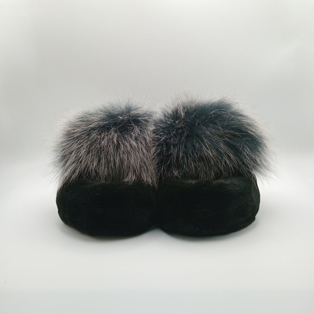 CHINELOS KEYMEI PRETO E BRANCO PELOS VELUDO