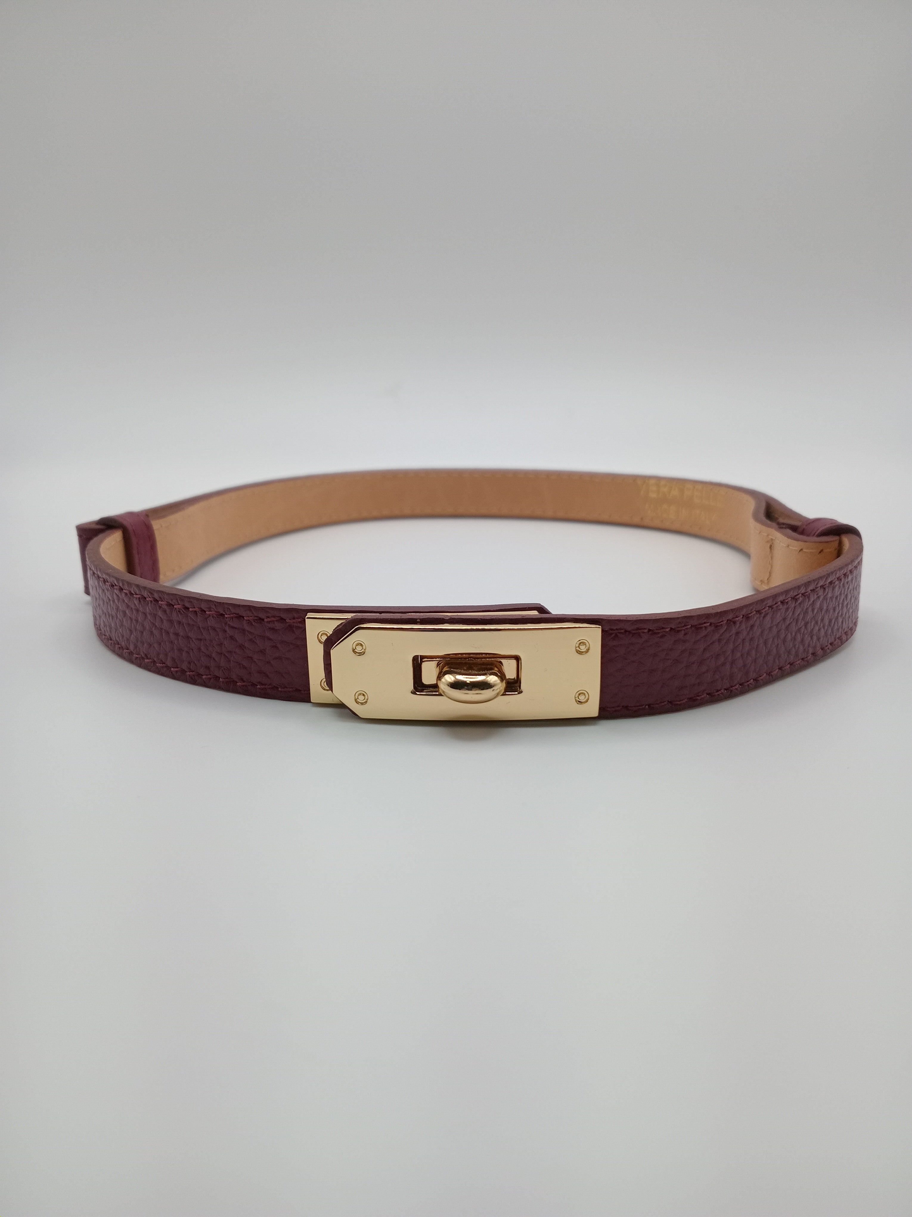 CINTO VERA PELLE BORDO VINHO FIVELA DOURADA REGULADOR COURO