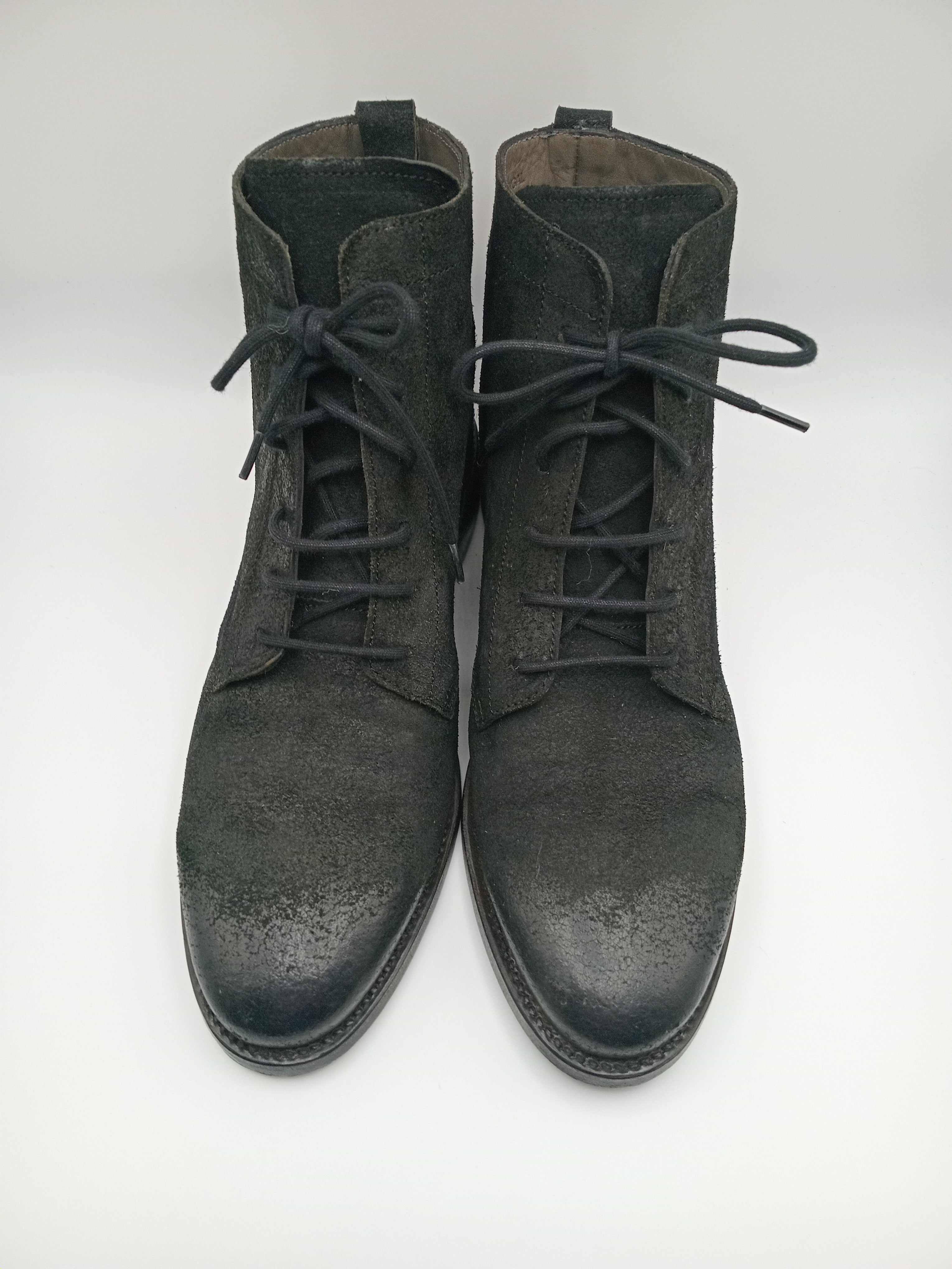 BOTA COTURNO I HAVE A TRIBE PRETO BT BLACK COURO