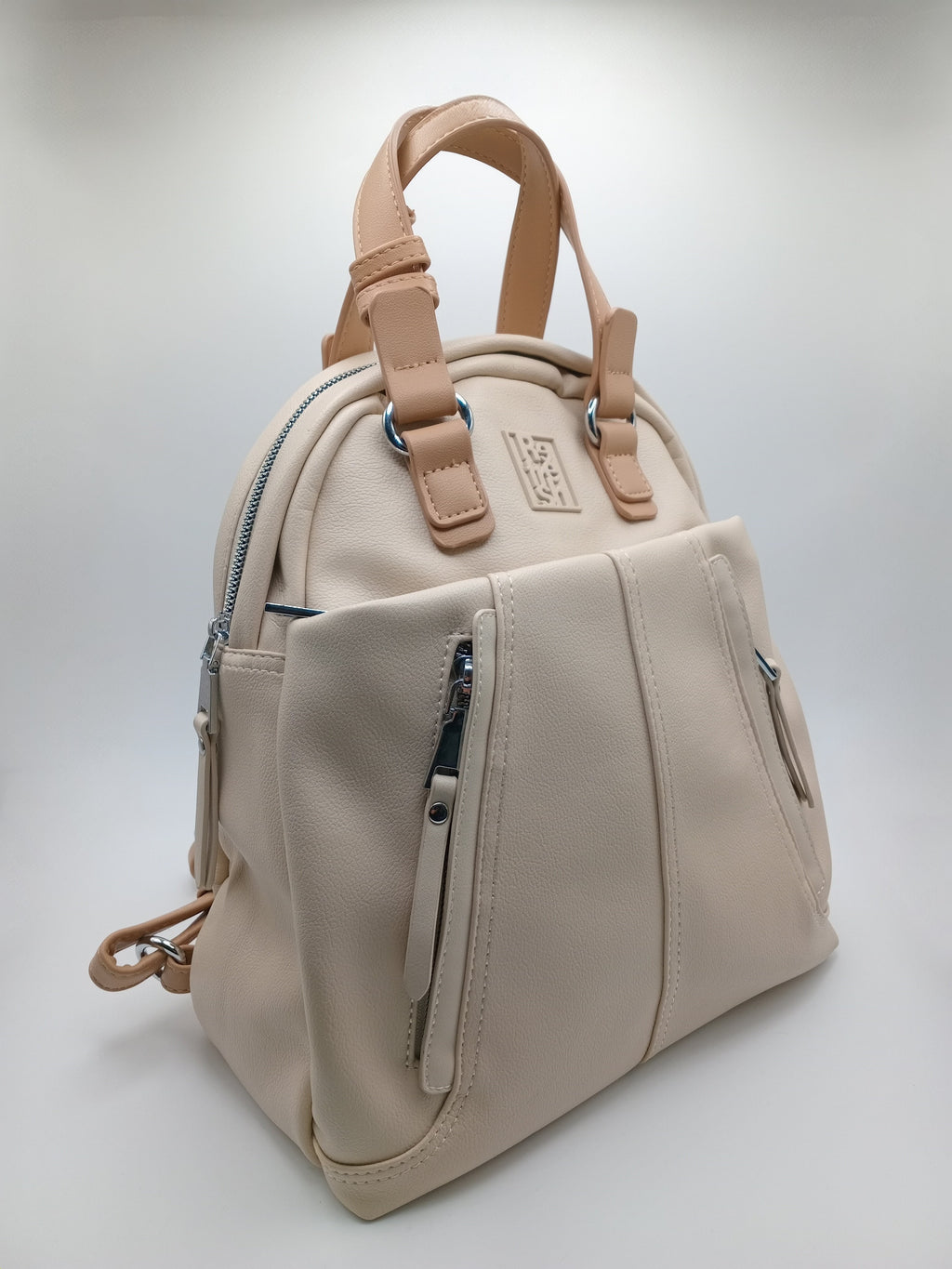 MOCHILA REFRESH BEGE CASTANHO CLARO ECO PELE BOLSO DUPLO FRONTAL ALÇA AJUSTÁVEL MALA